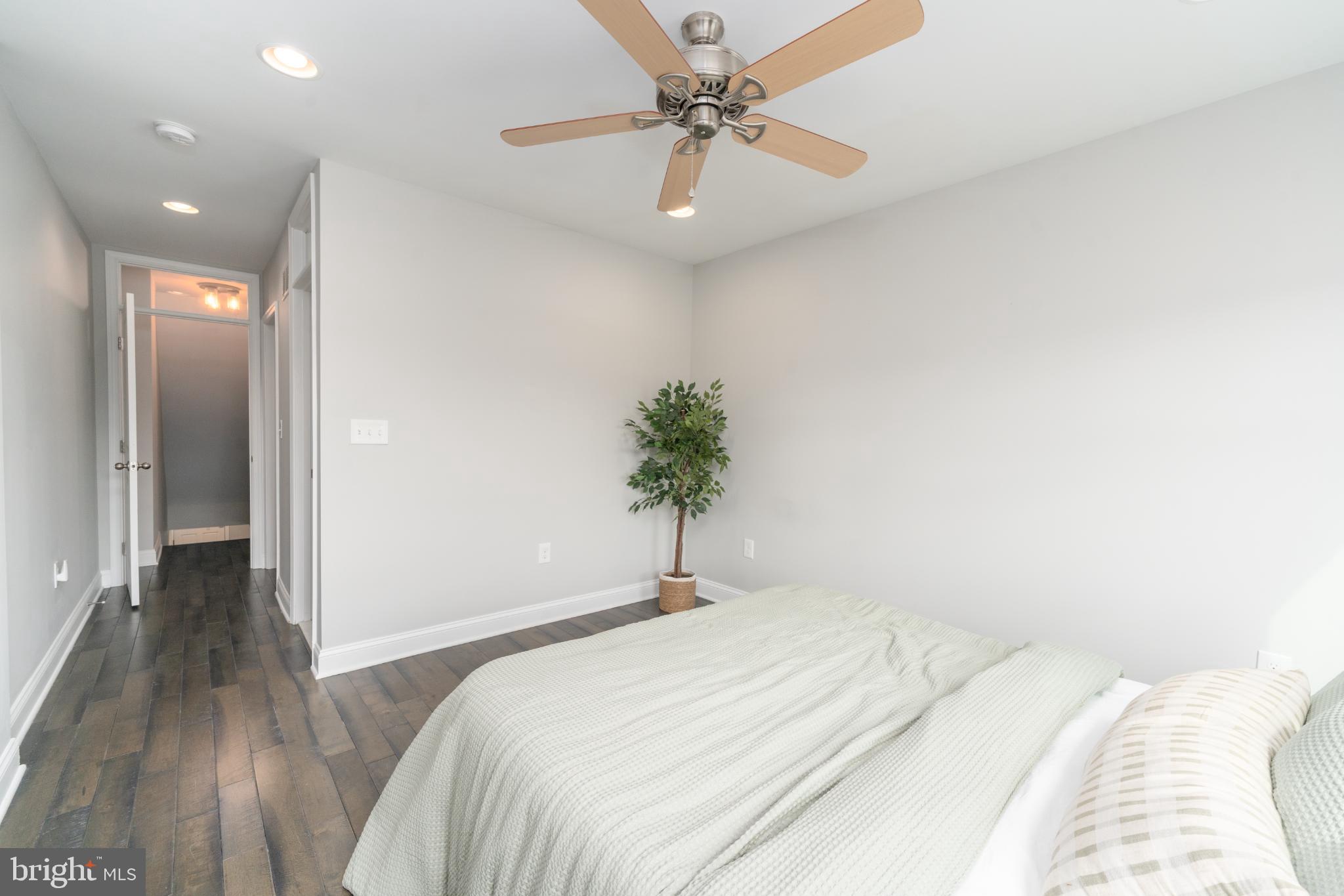 23 S WASHINGTON STREET S