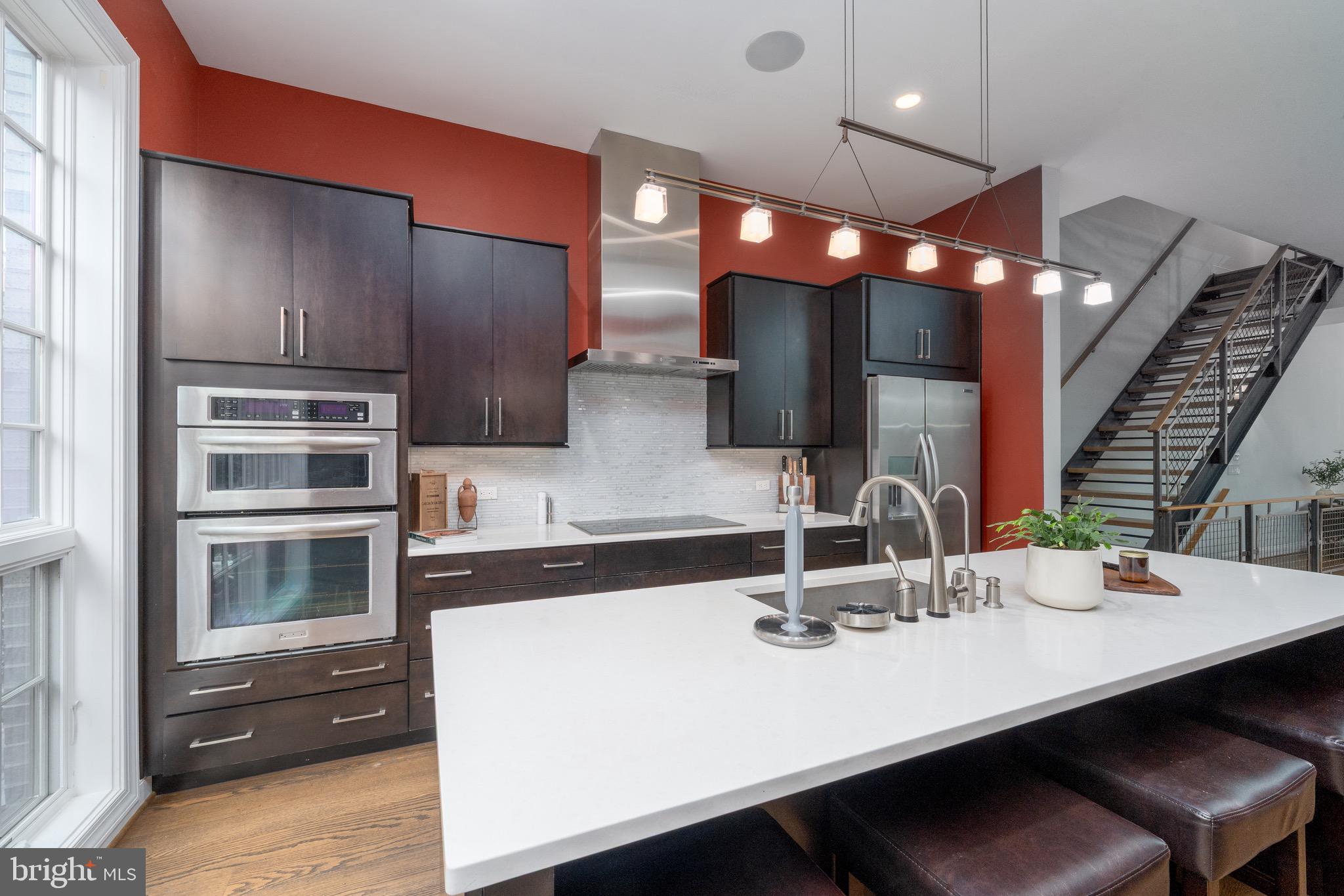 1735 ALICEANNA STREET