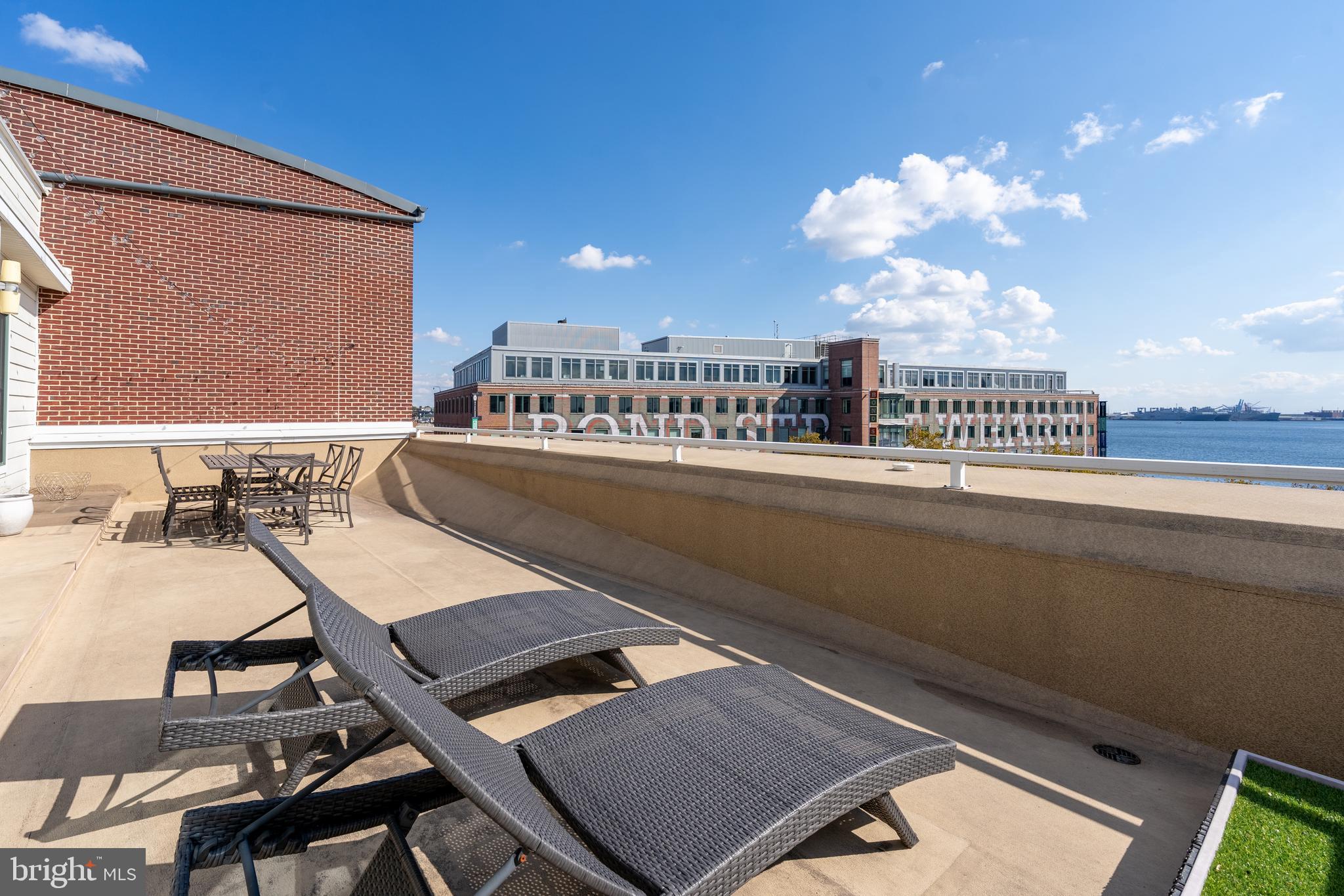 1500 THAMES STREET 401