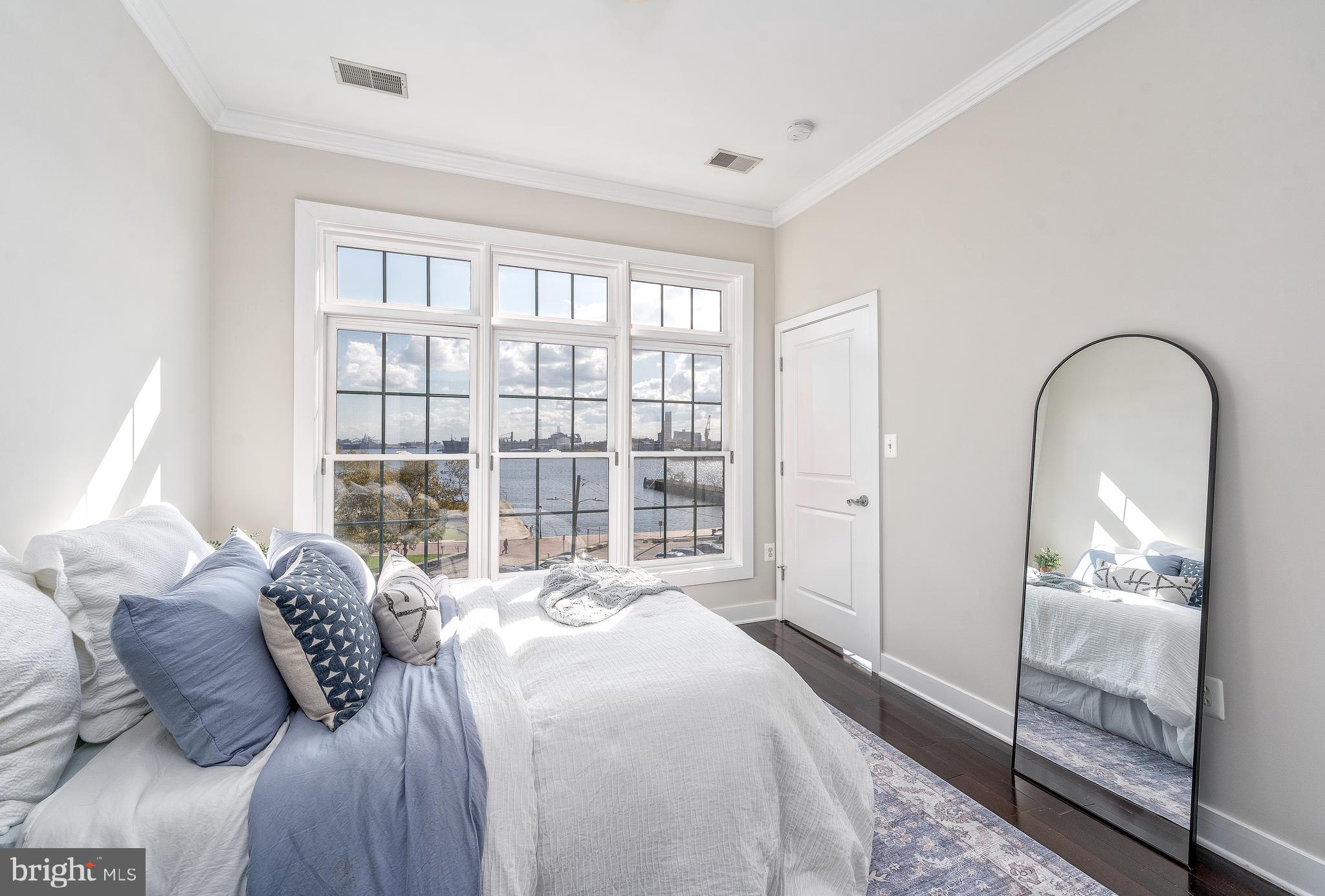 1500 THAMES STREET 401