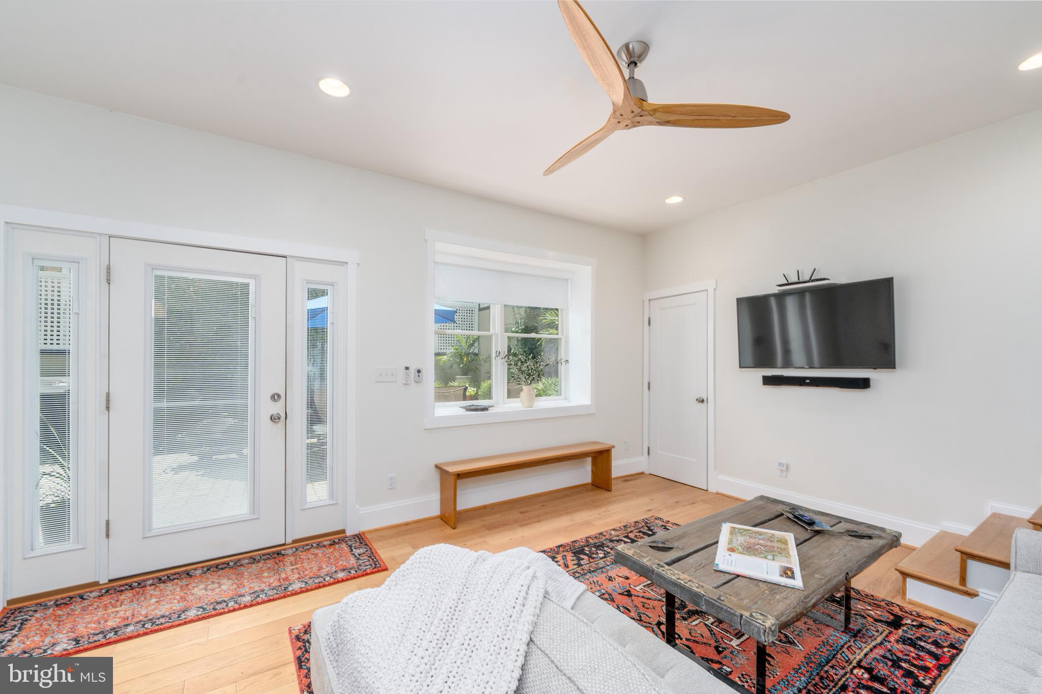 1713 ALICEANNA STREET