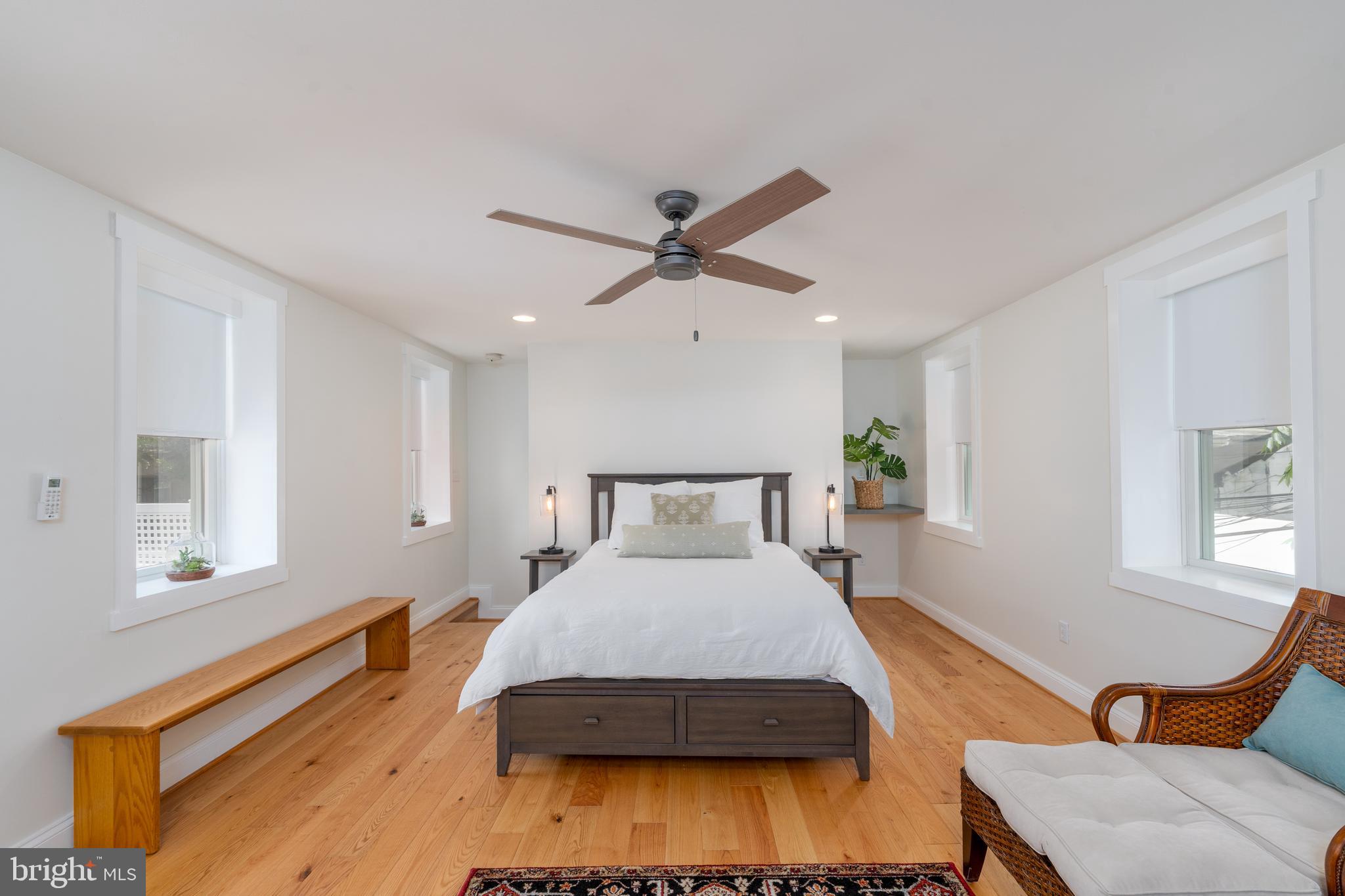 1713 ALICEANNA STREET