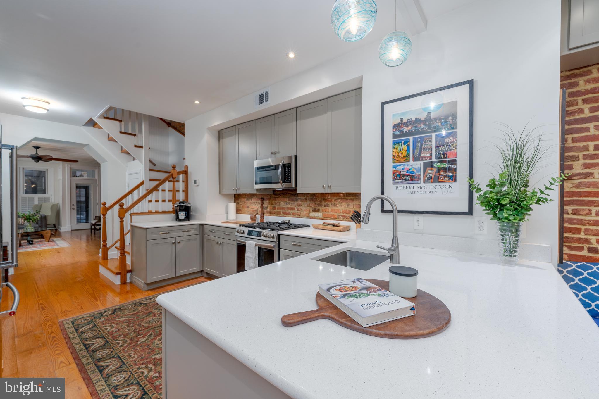 1713 ALICEANNA STREET