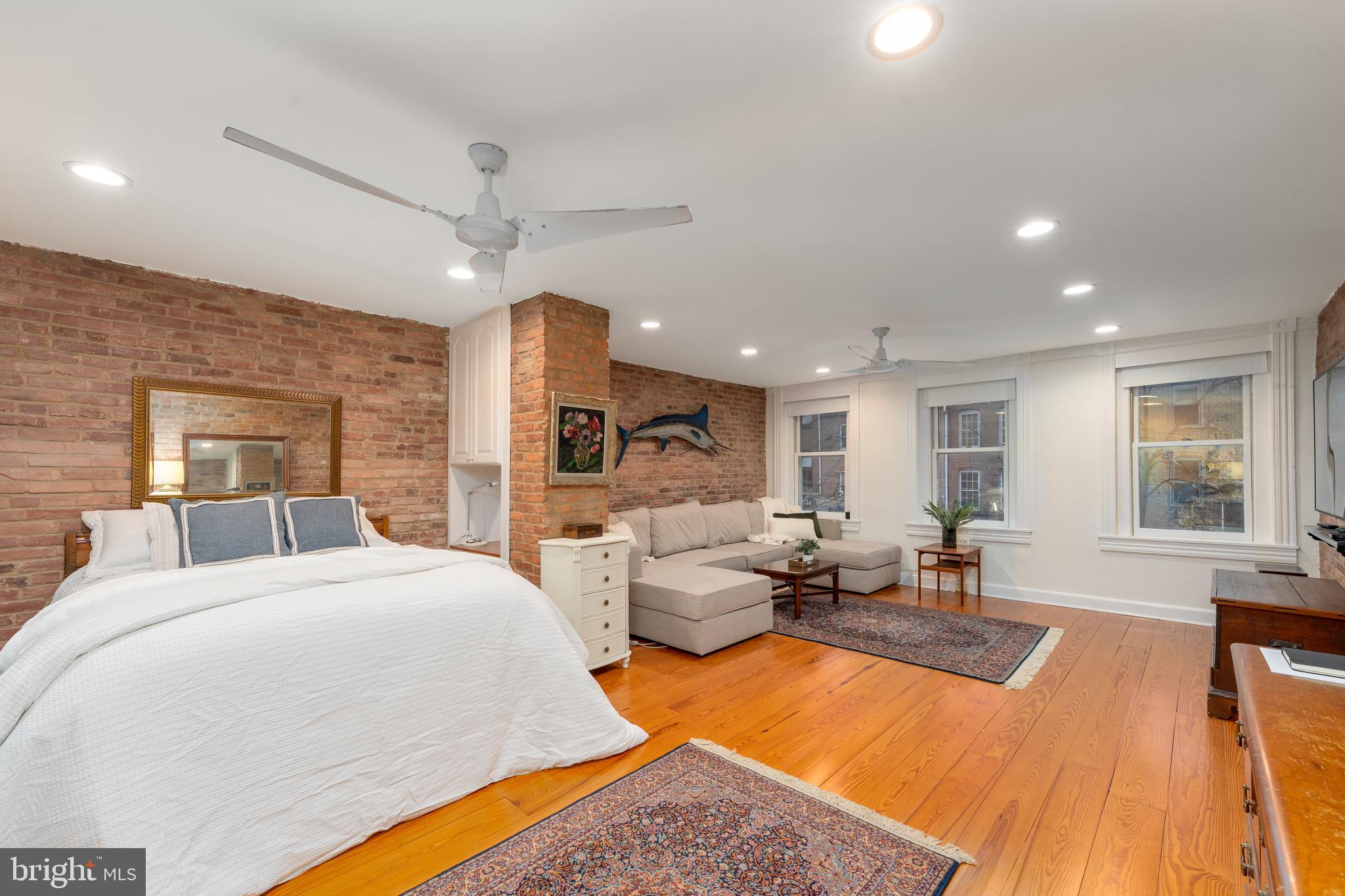 1713 ALICEANNA STREET