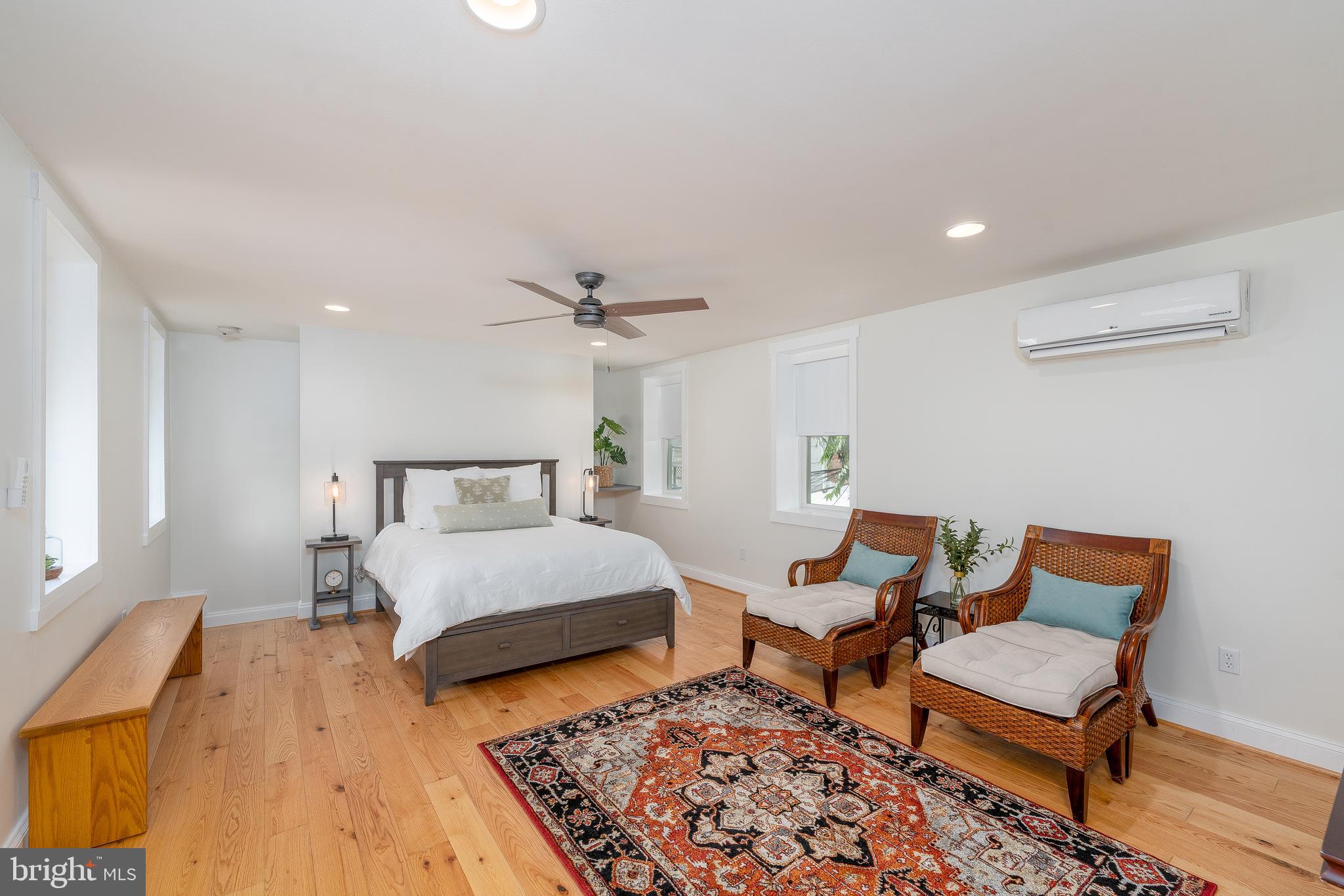 1713 ALICEANNA STREET