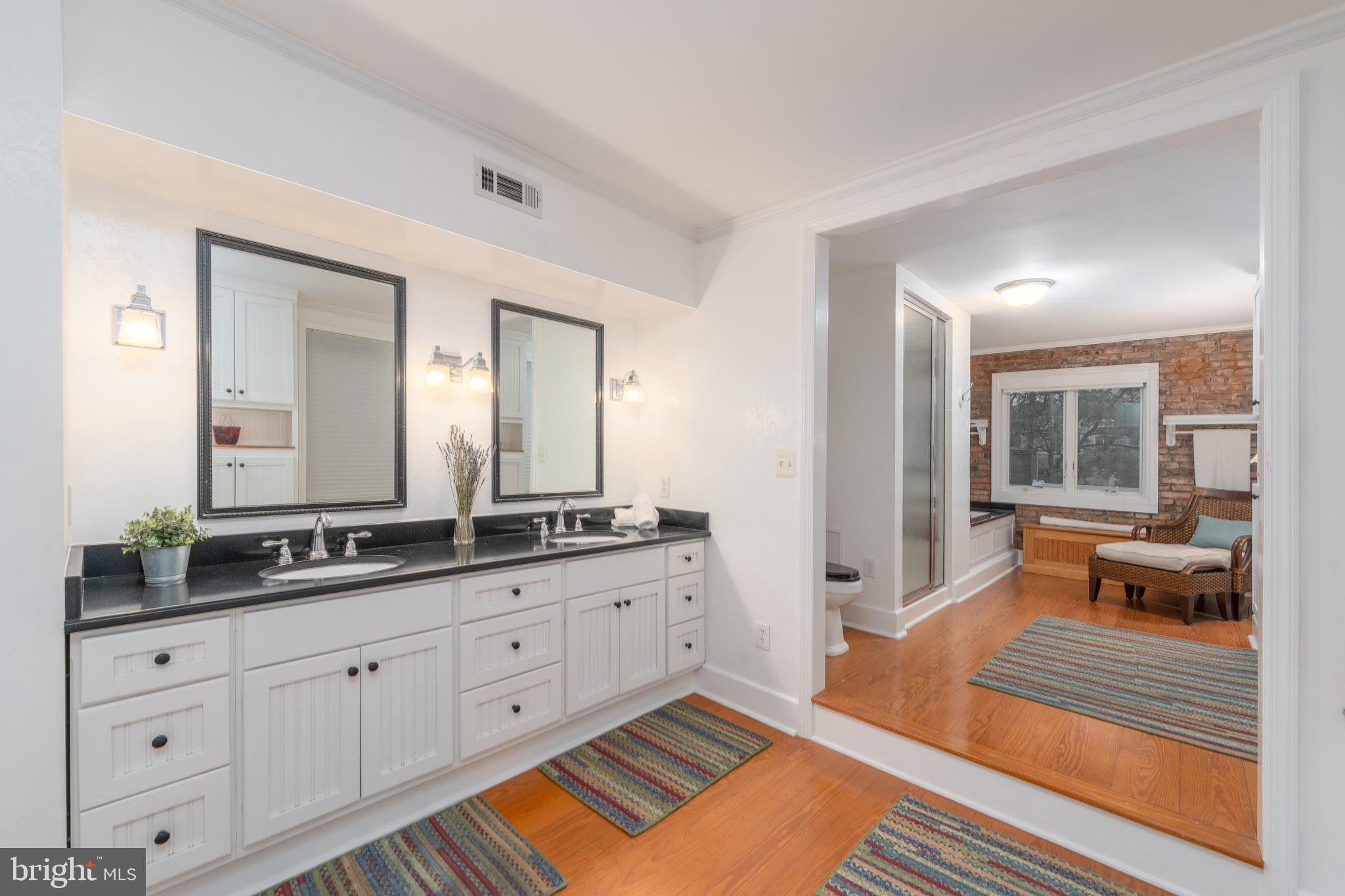 1713 ALICEANNA STREET