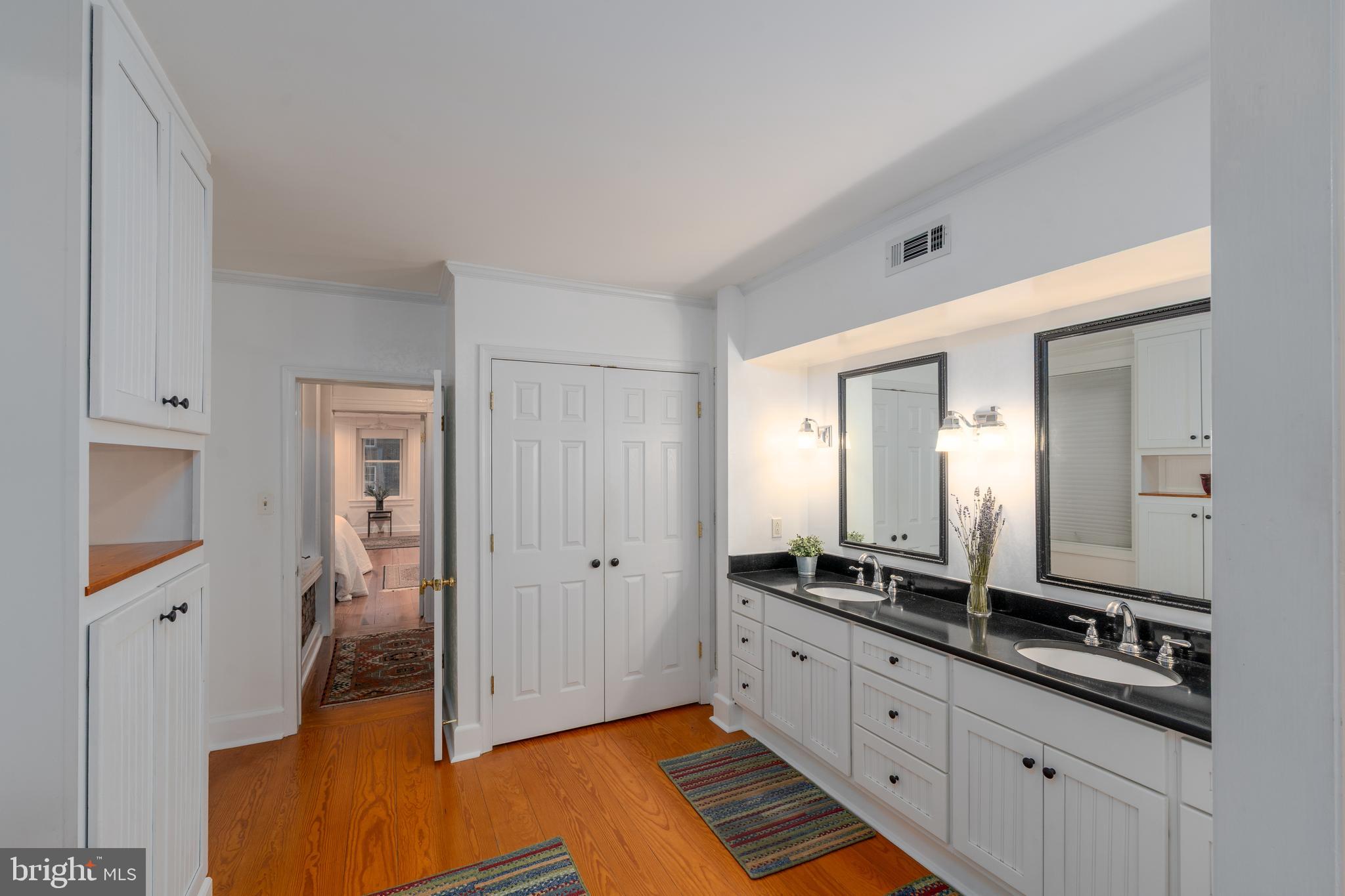 1713 ALICEANNA STREET