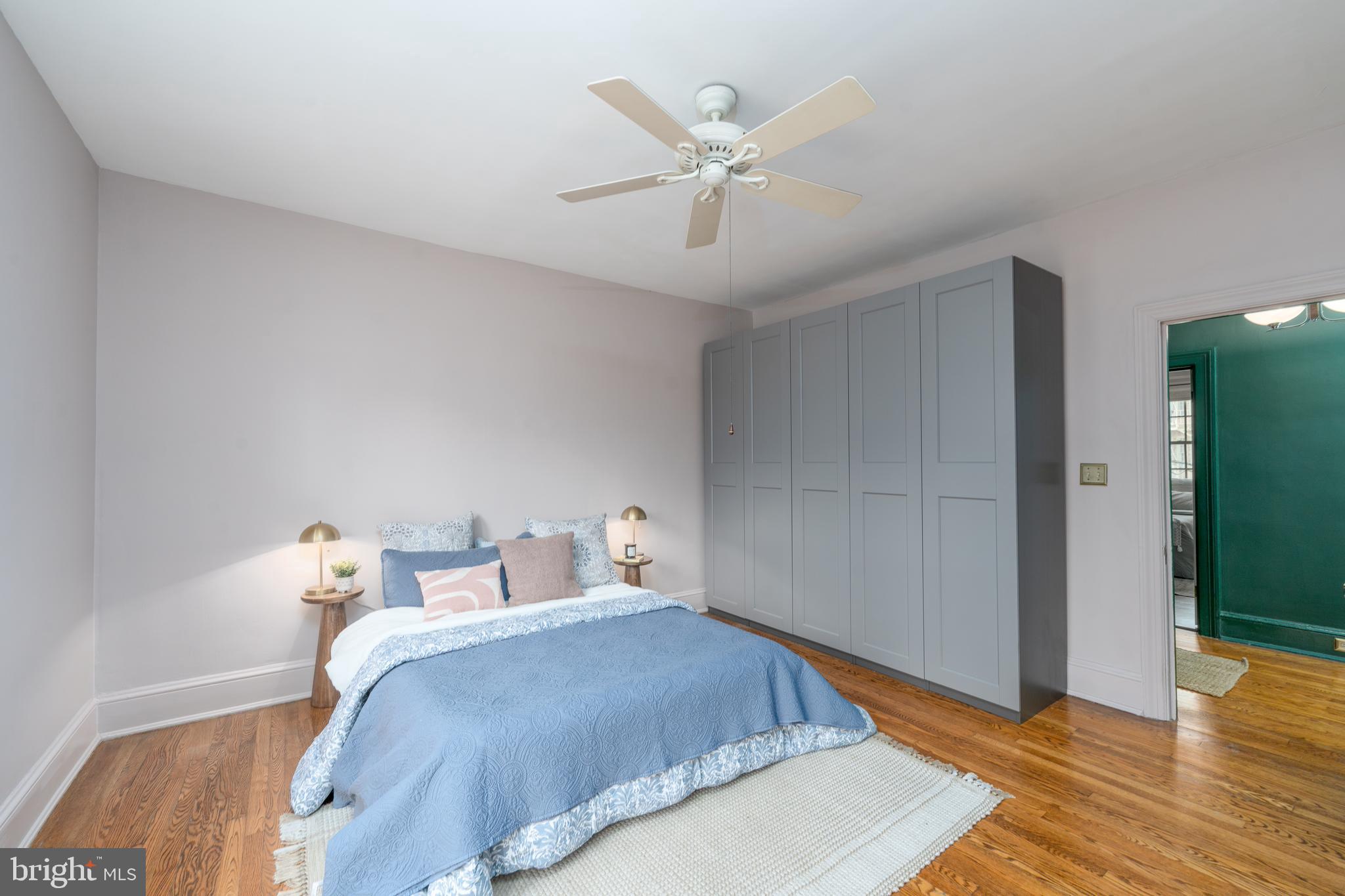 102 W 39TH STREET 2B