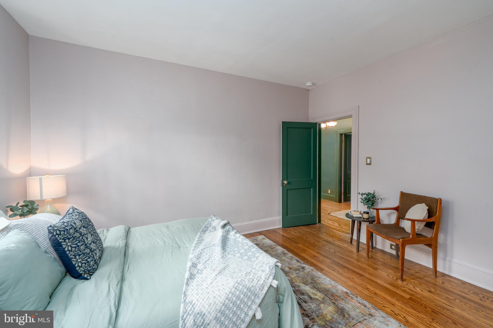 102 W 39TH STREET 2B
