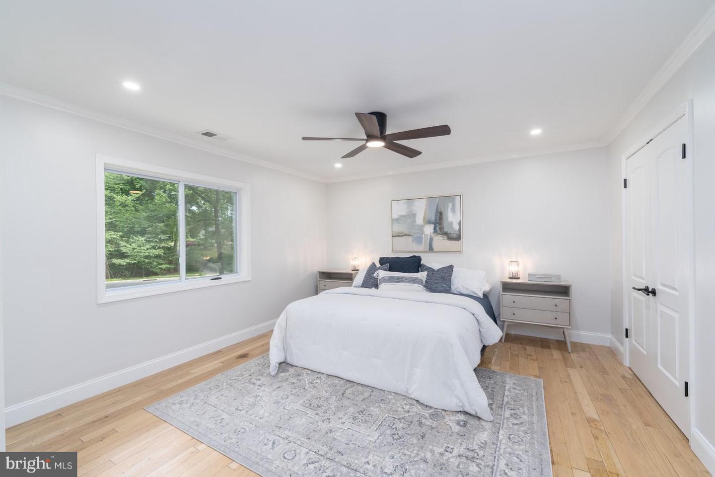 10 Chapel Ct