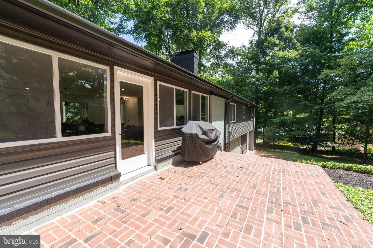 10 Chapel Ct