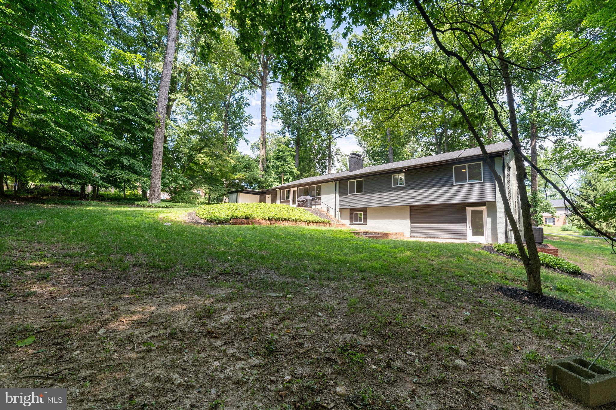 10 Chapel Ct