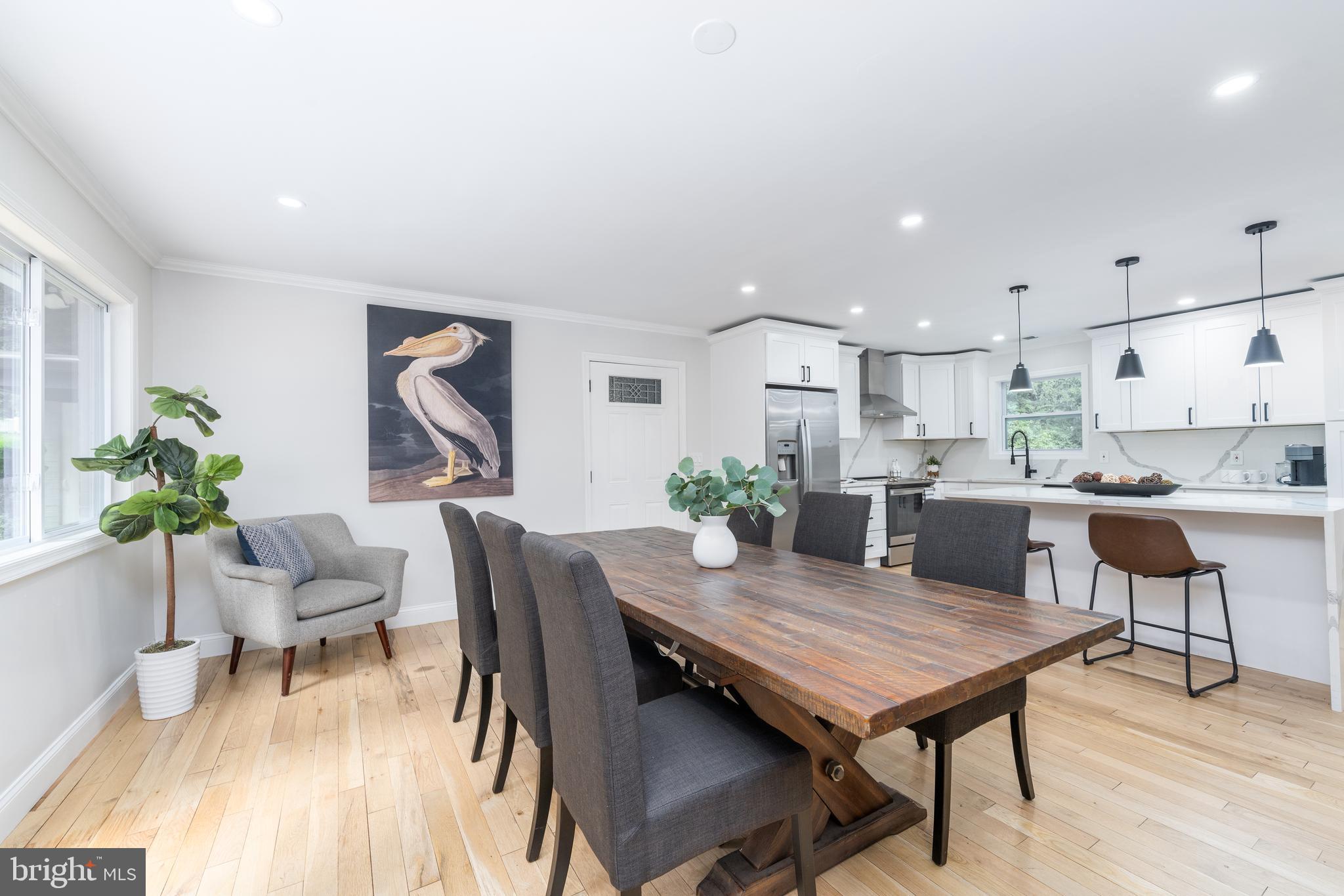 10 Chapel Ct