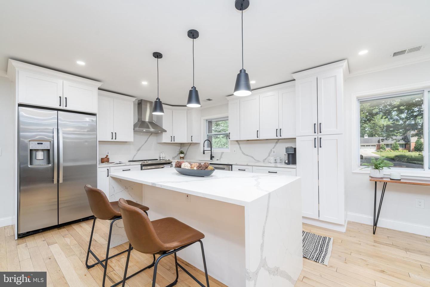 10 Chapel Ct