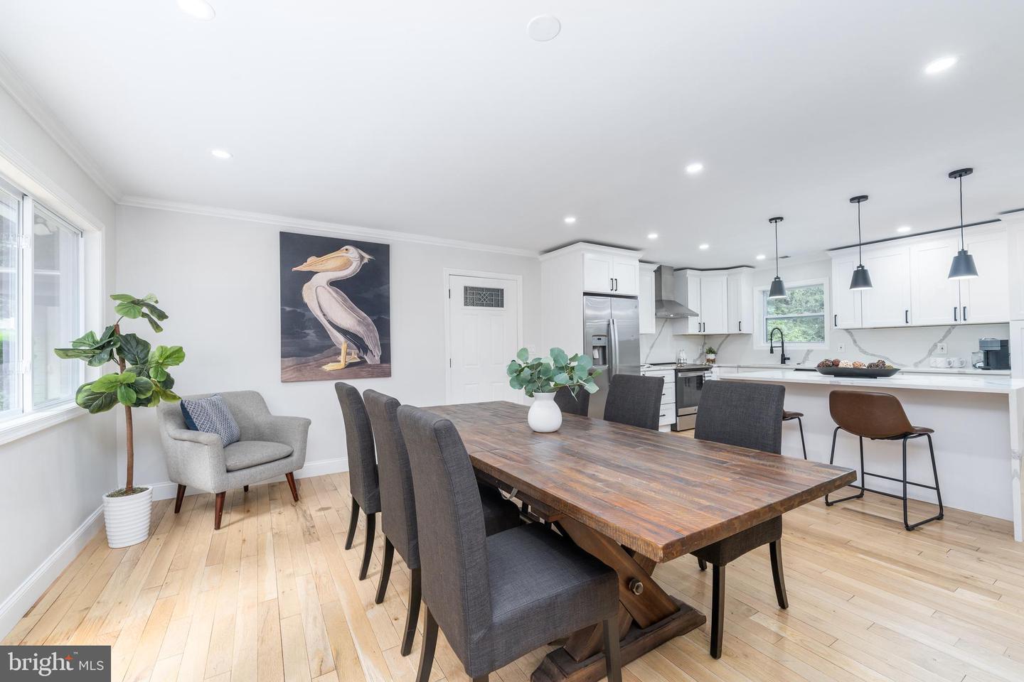 10 Chapel Ct