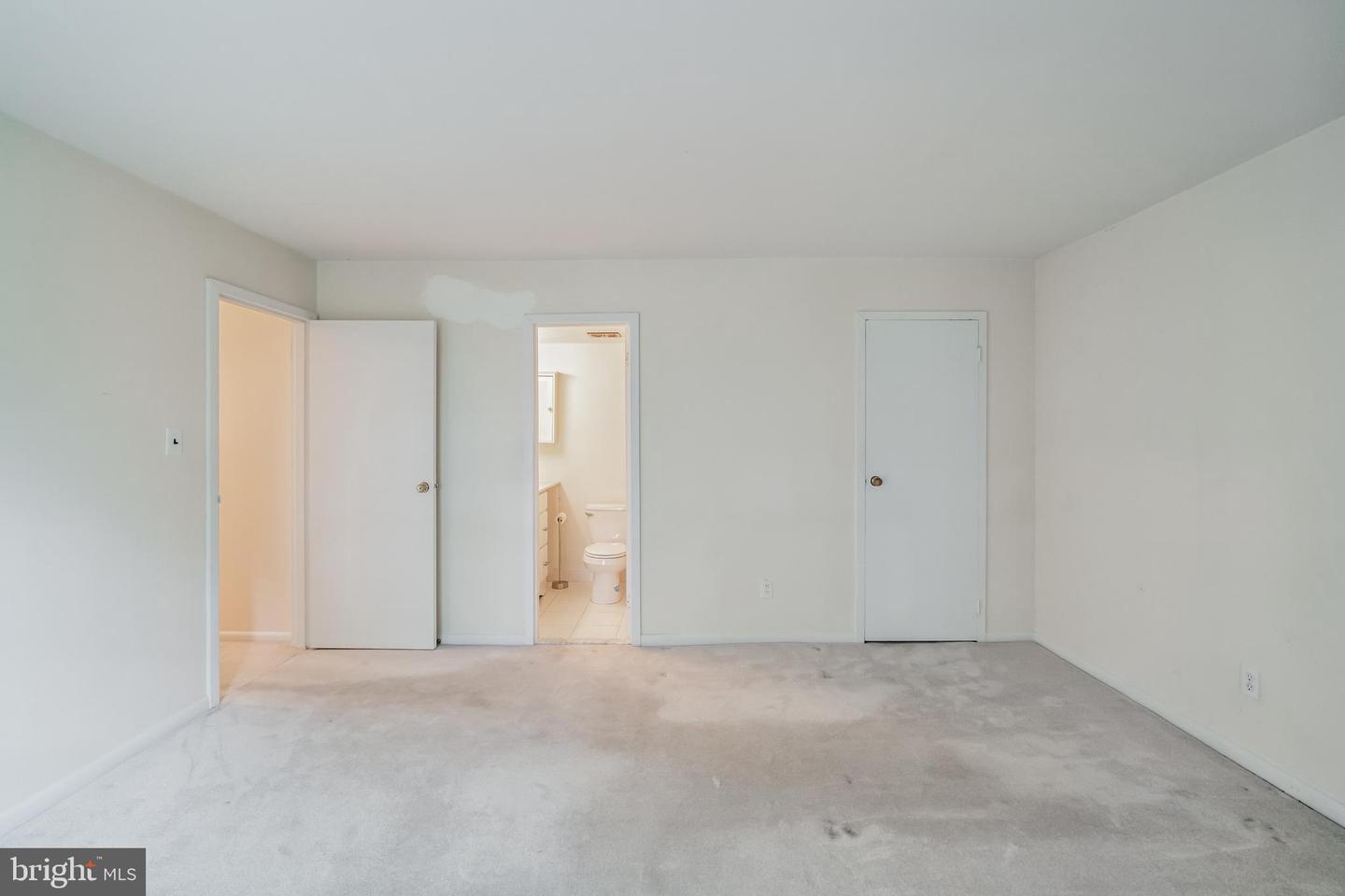 4000 GYPSY LANE Unit: 417