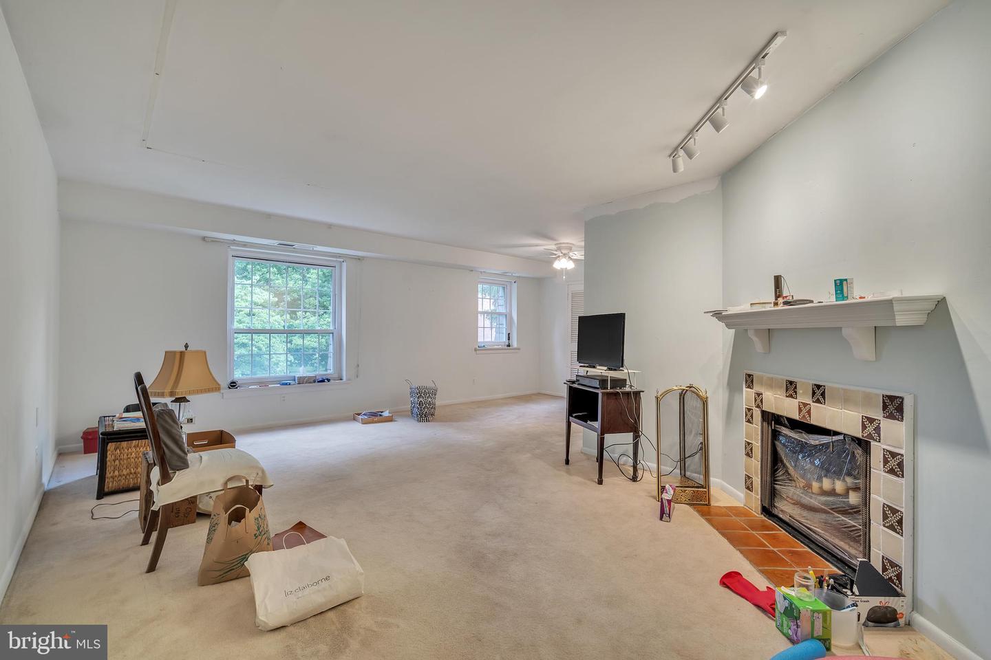 4000 GYPSY LANE Unit: 417