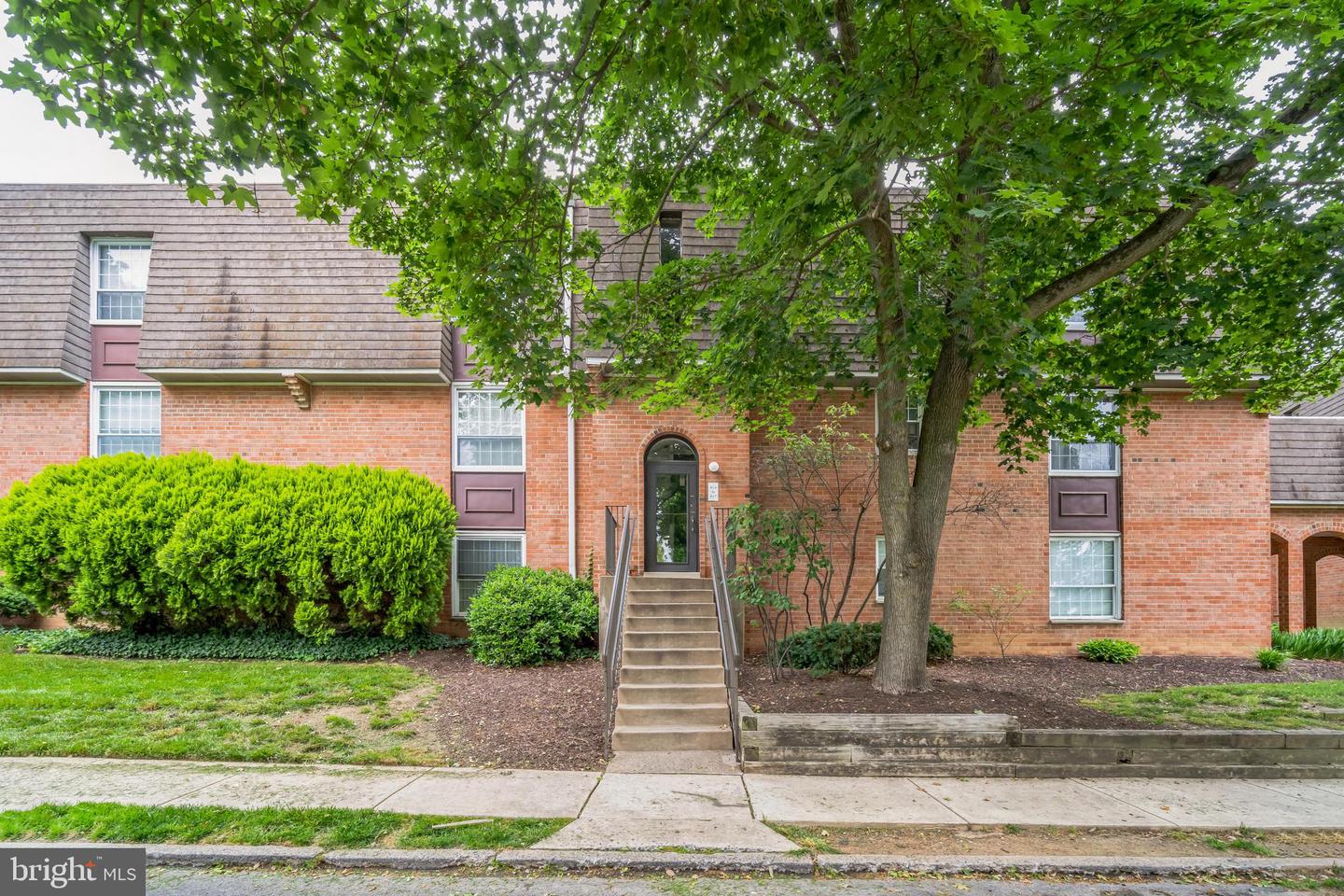 4000 GYPSY LANE Unit: 417