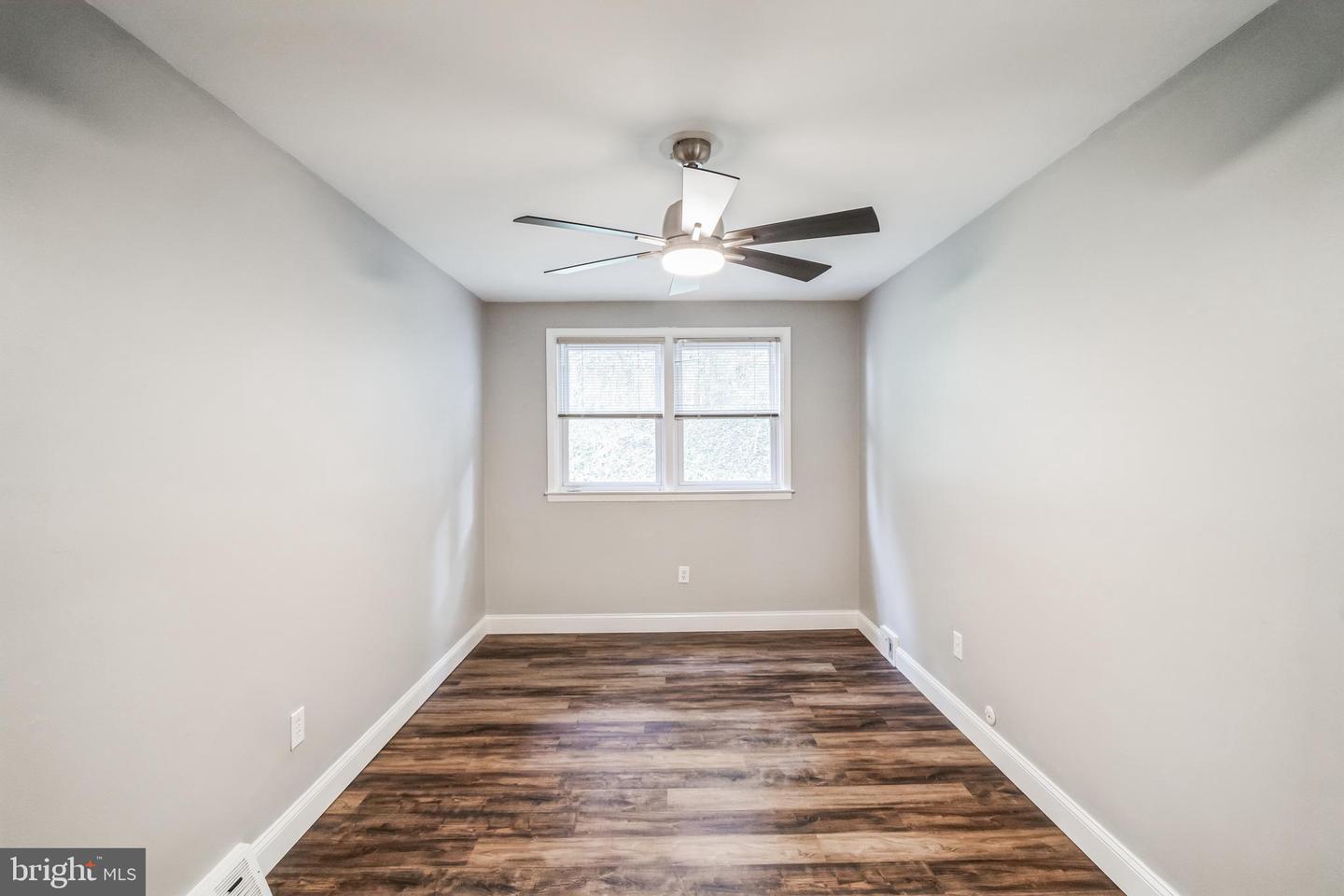 588 Livezey STREET Unit: #2