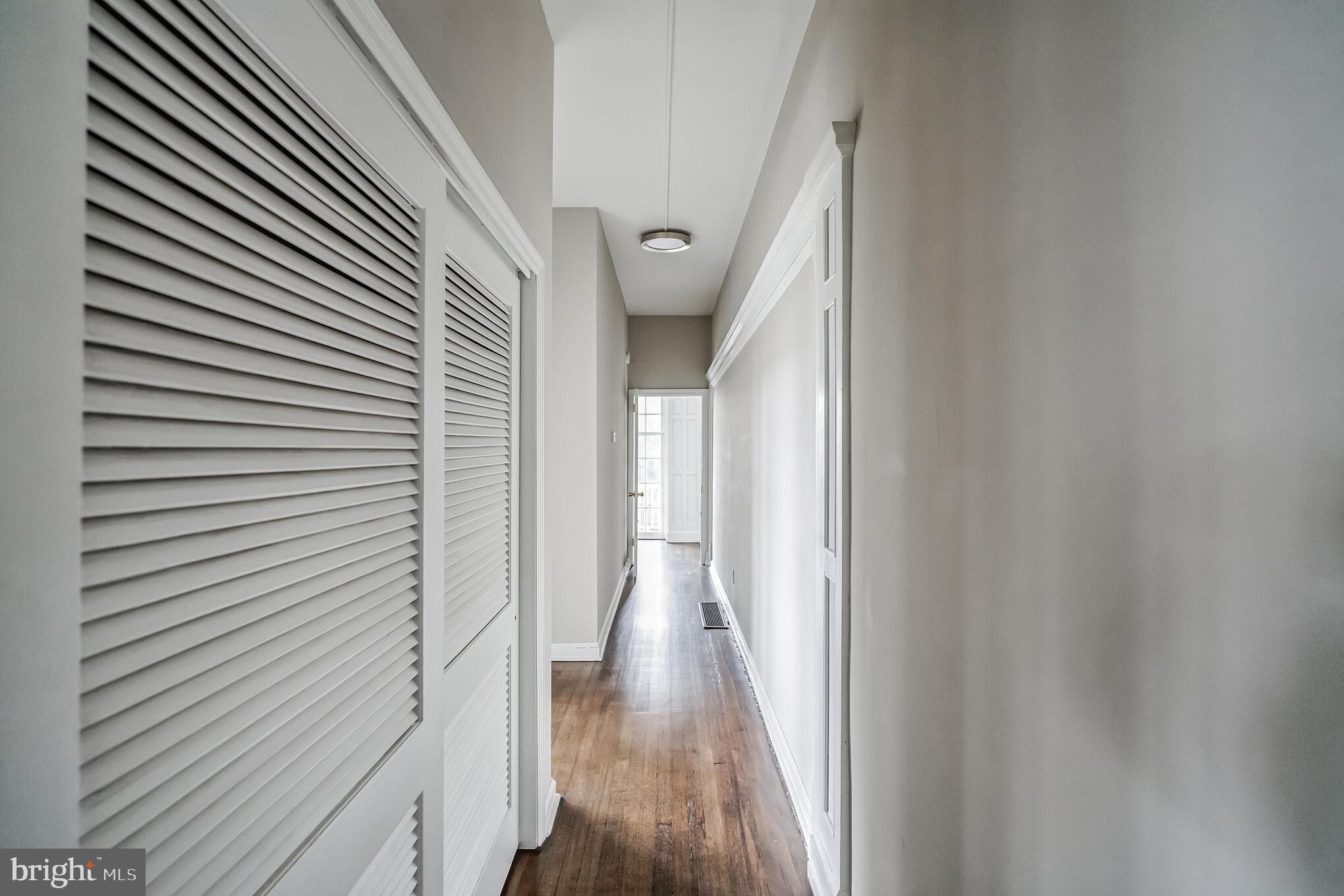 5608 Ridge AVENUE Unit: F1