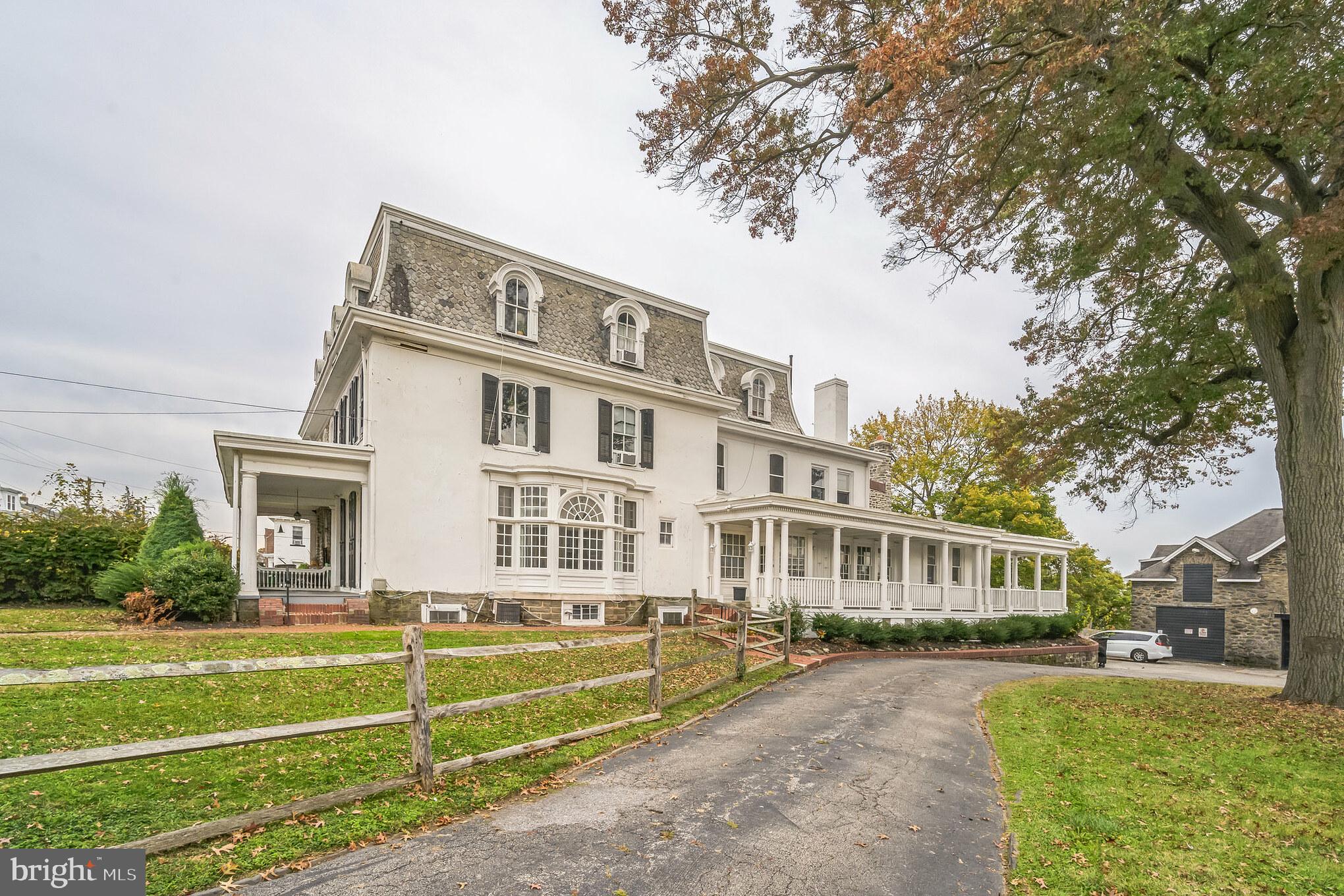 5608 Ridge AVENUE Unit: F1