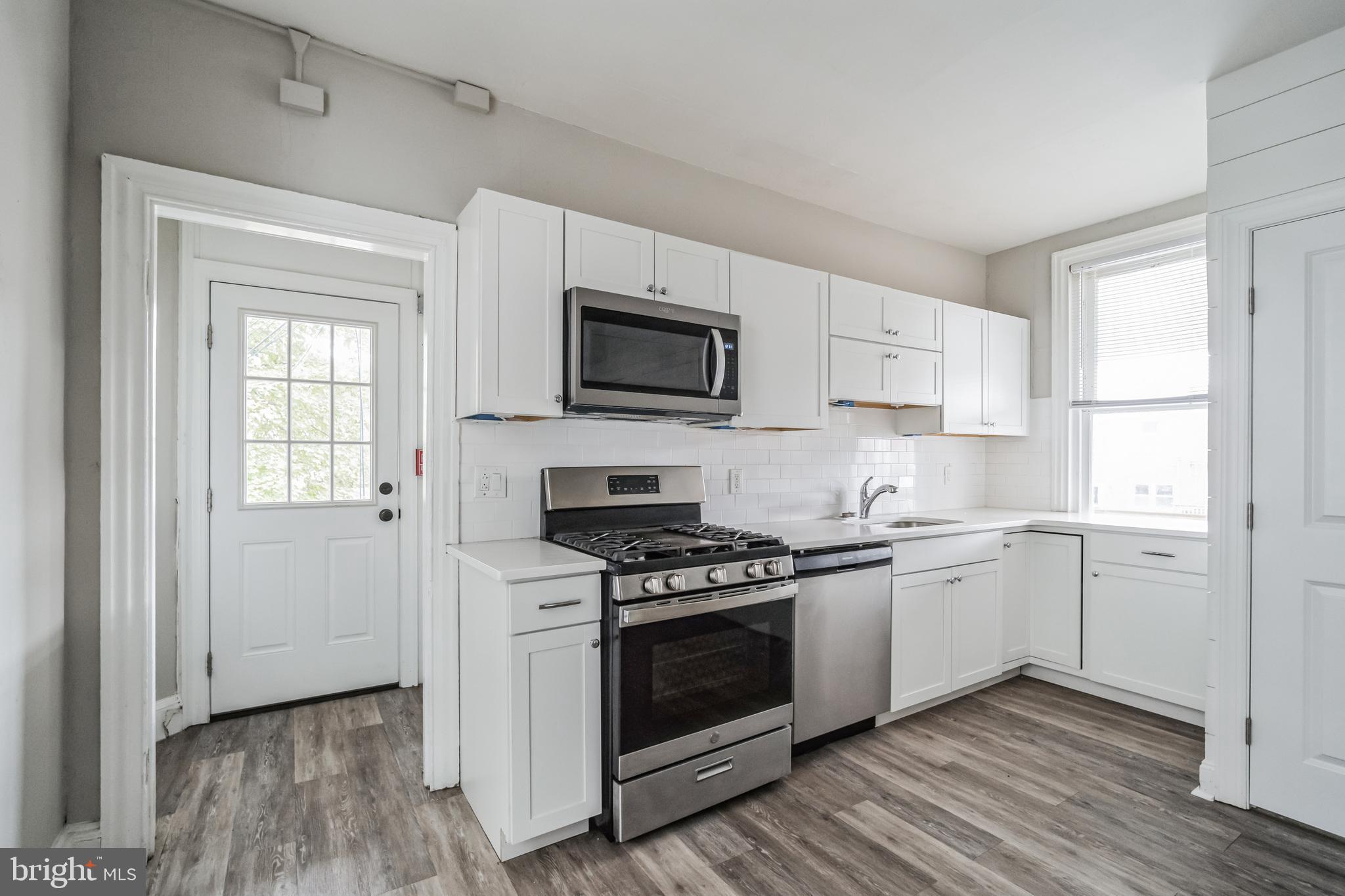 5608 Ridge AVENUE Unit: F1