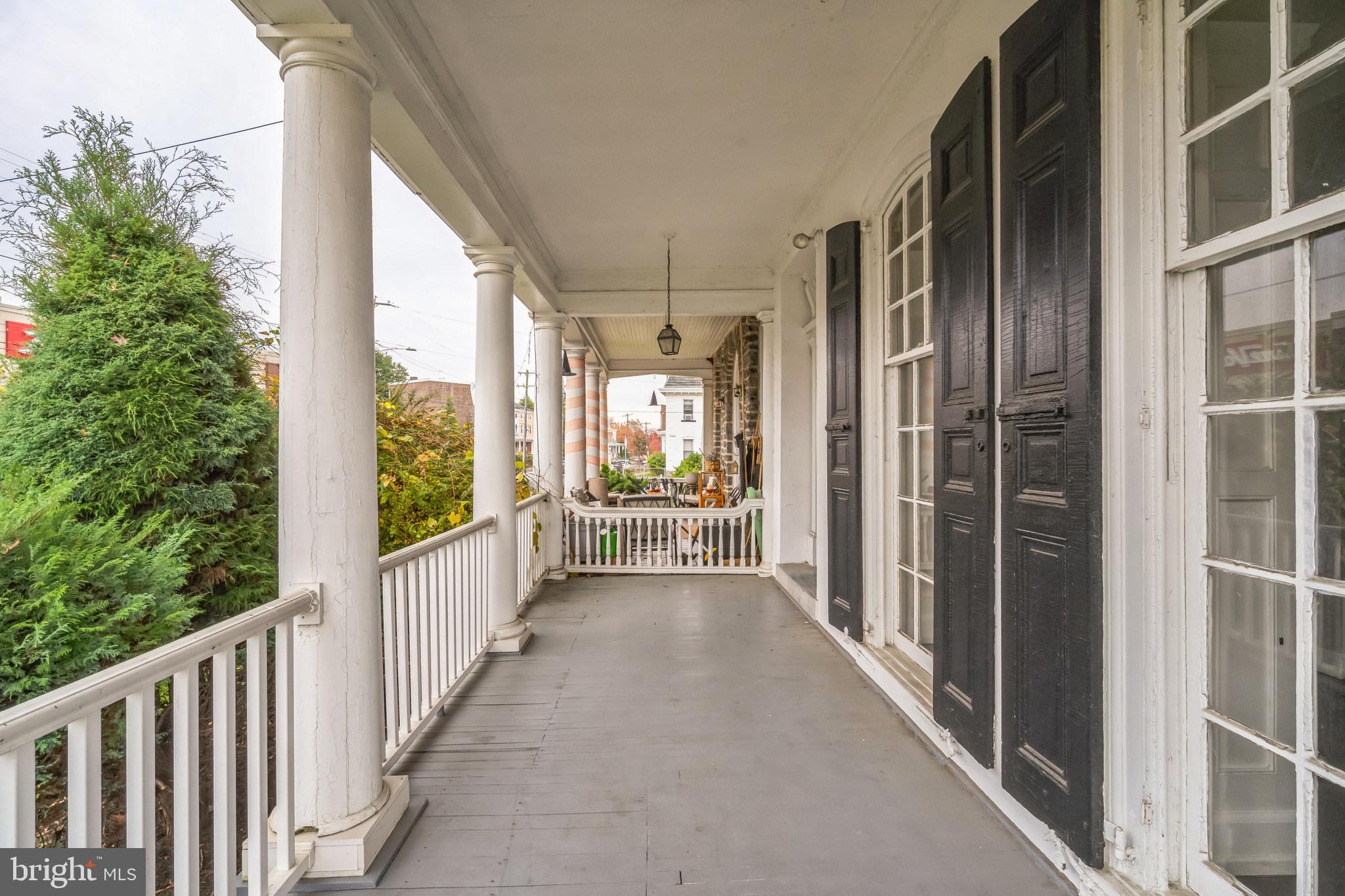 5608 Ridge AVENUE Unit: F3