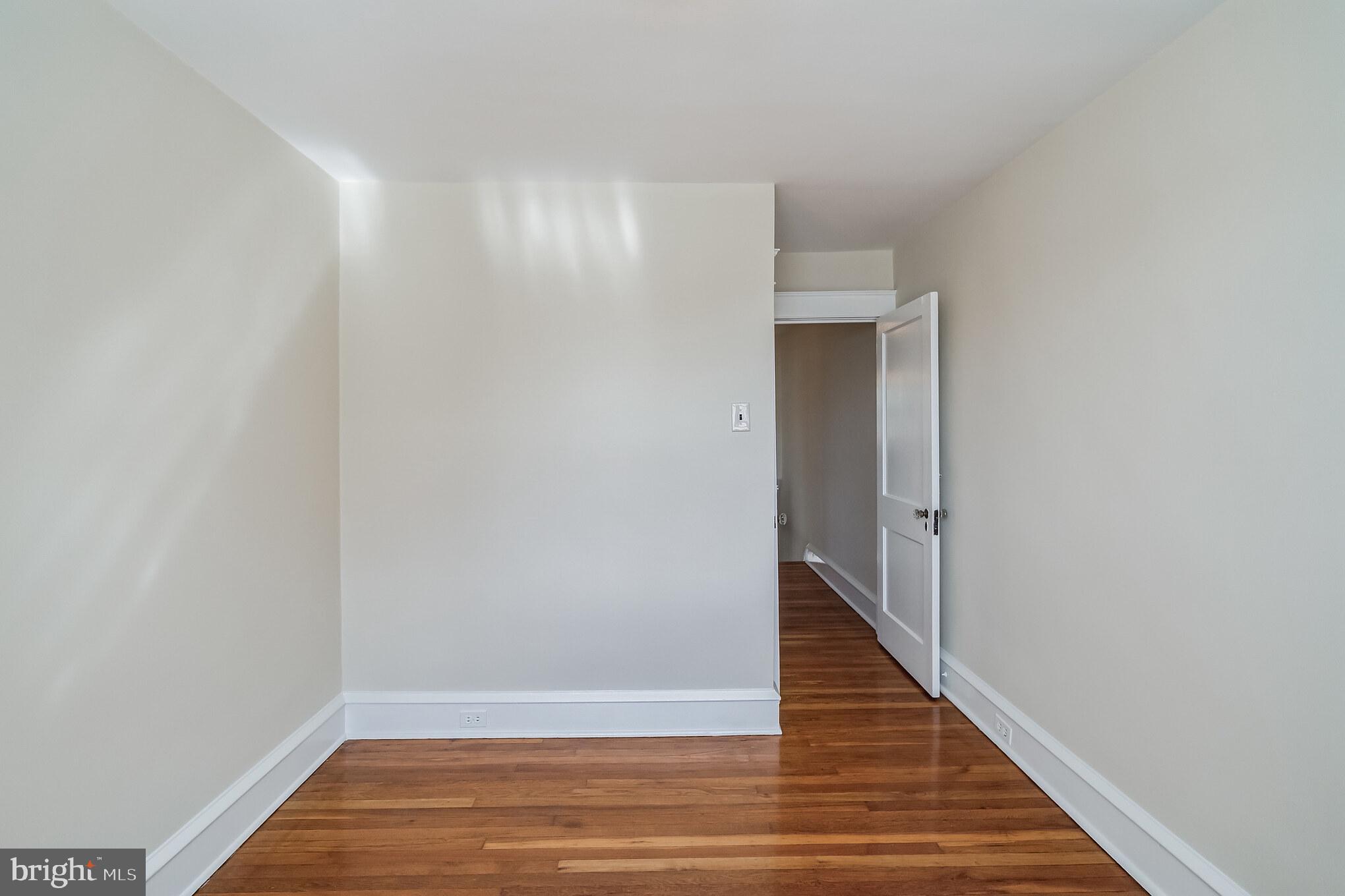 3526 Henry AVENUE