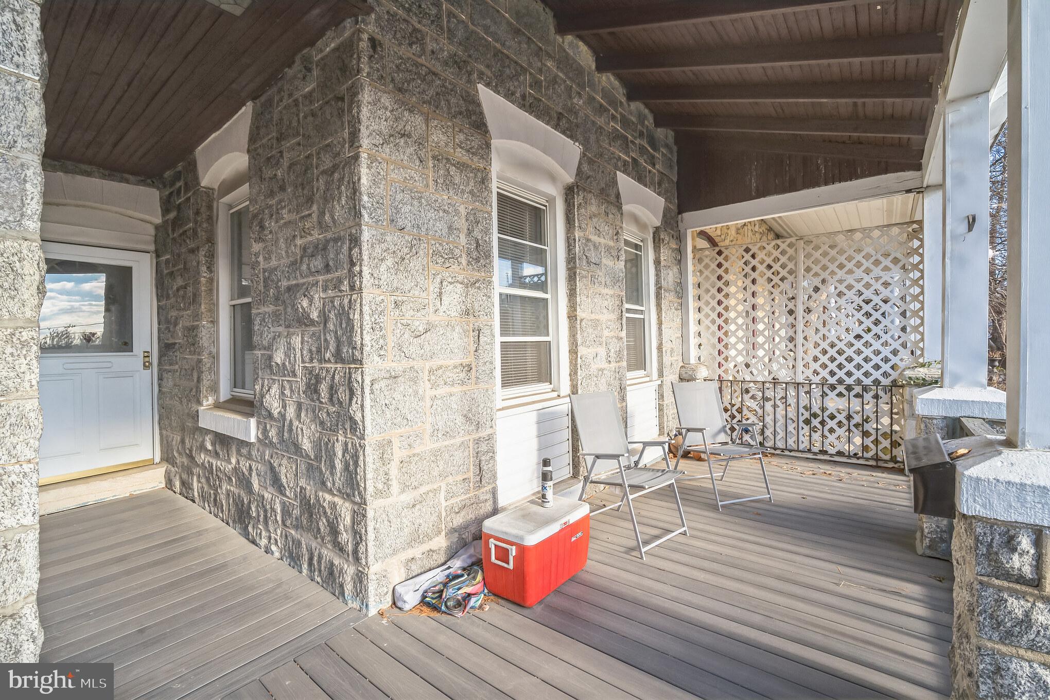 201 Sumac STREET Unit: 1 FLR