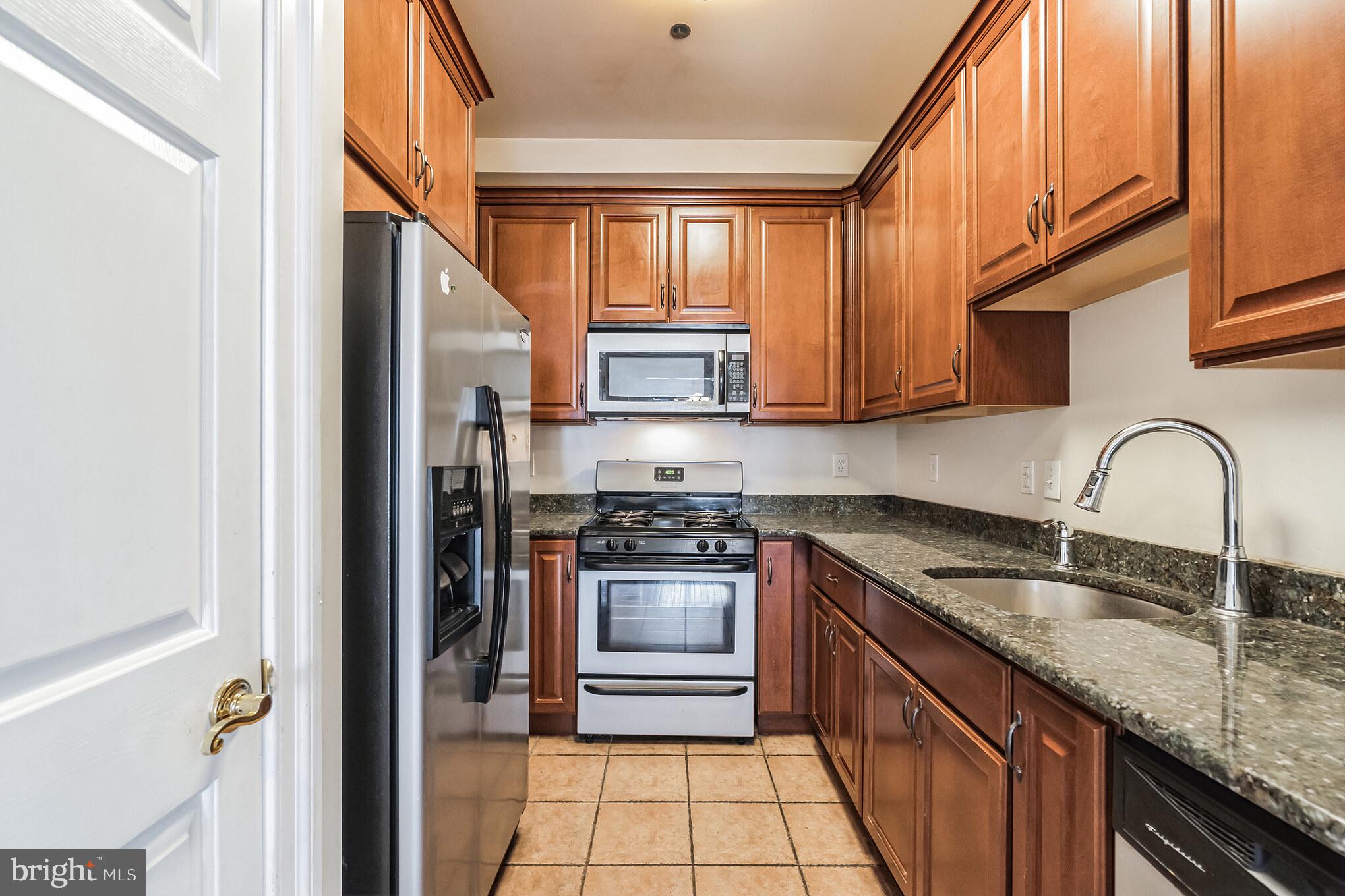 7220 Ridge AVENUE Unit: C