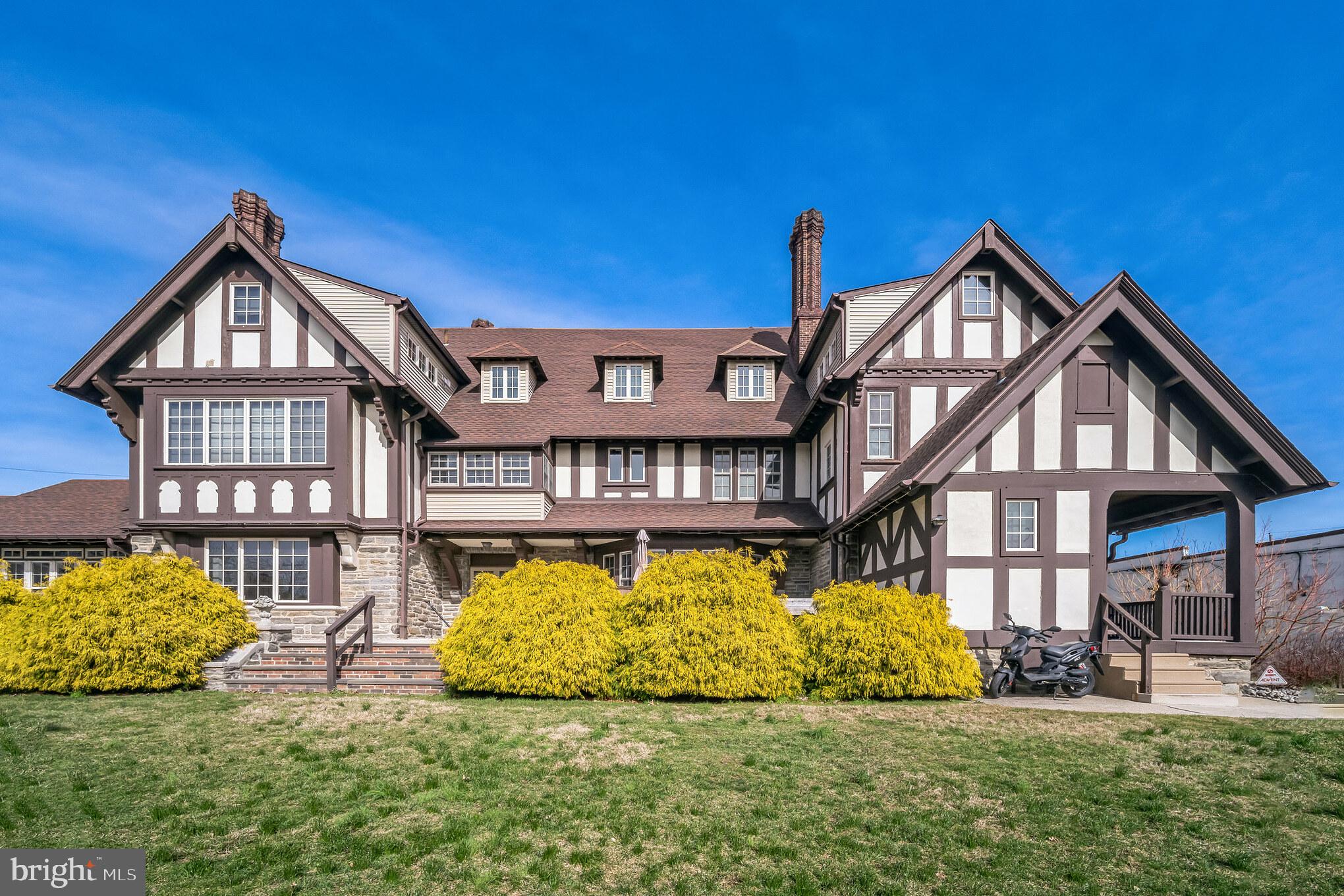 7220 Ridge AVENUE Unit: C