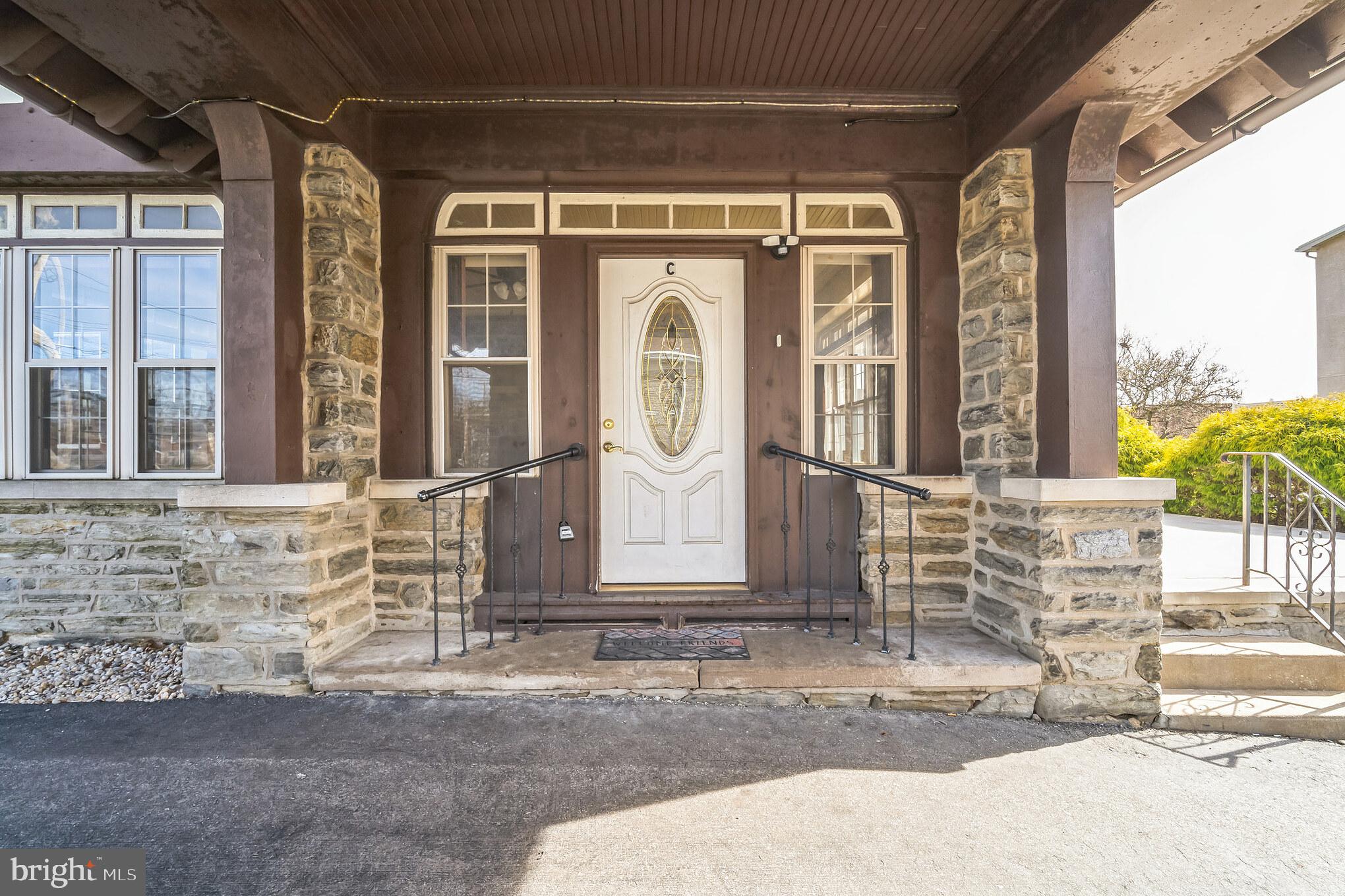 7220 Ridge AVENUE Unit: C