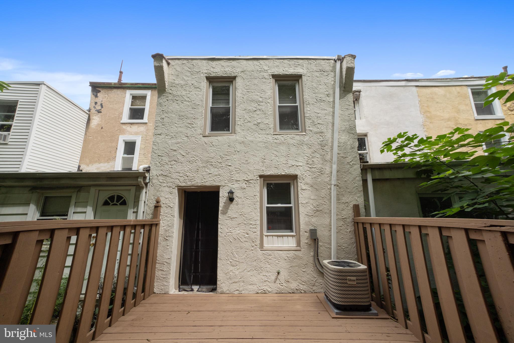 4448 Baker St