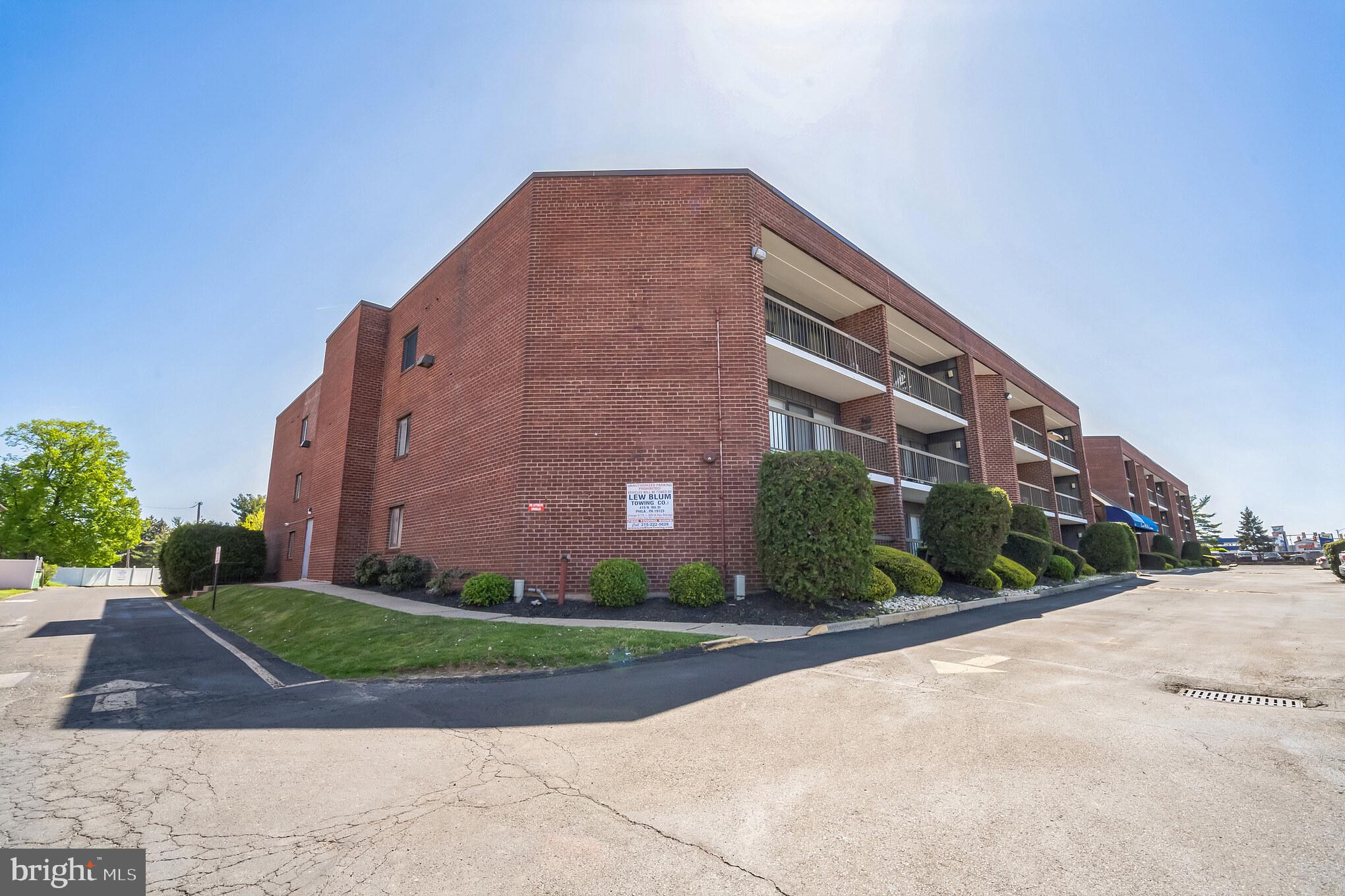 2131 Welsh Rd #209
