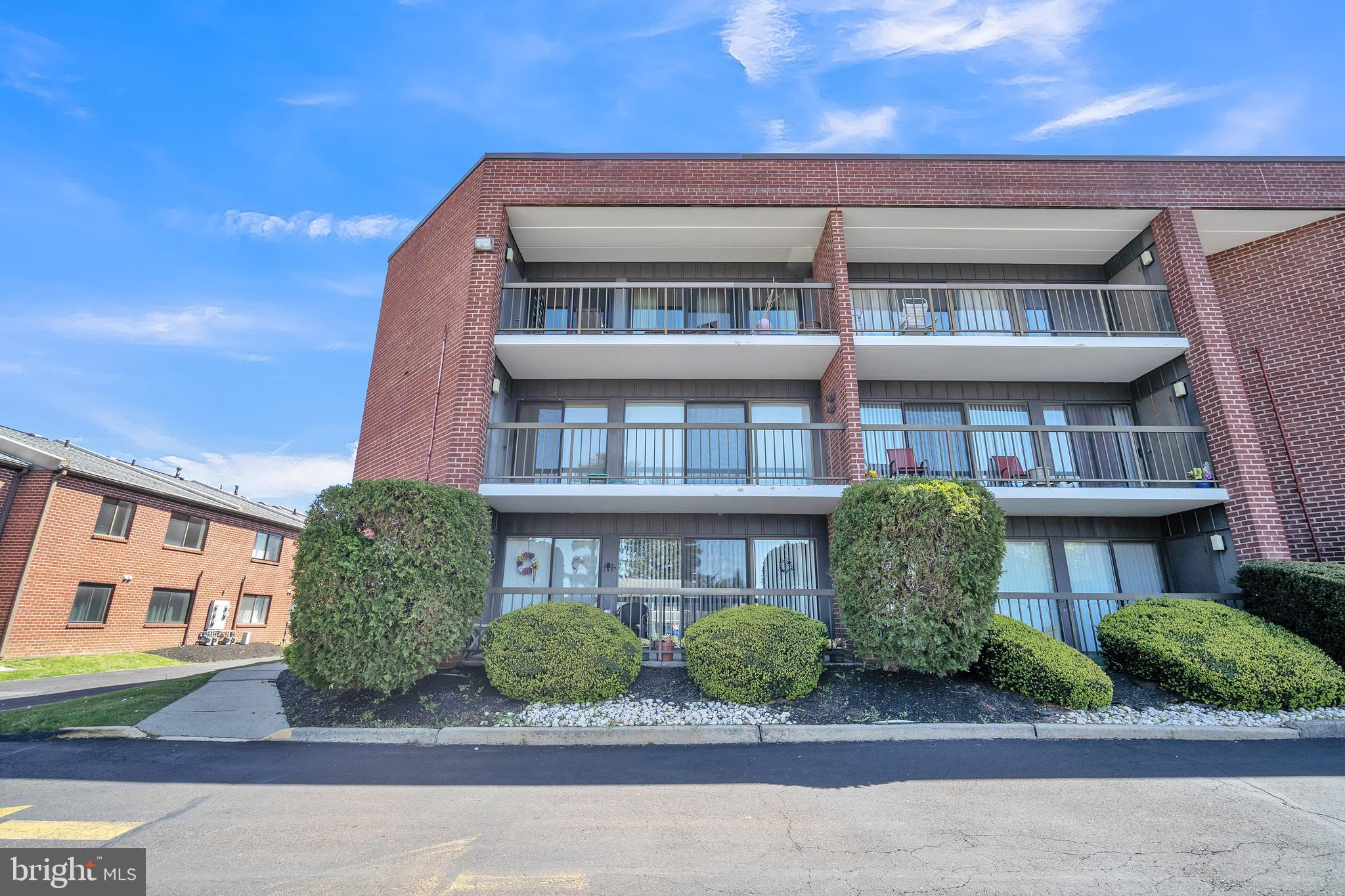 2131 Welsh Rd #209