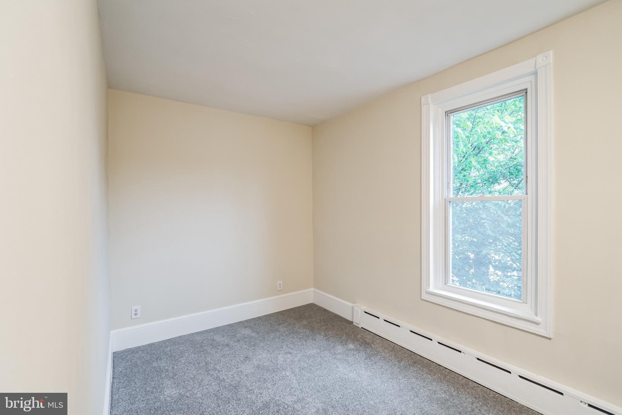455 Ripka St