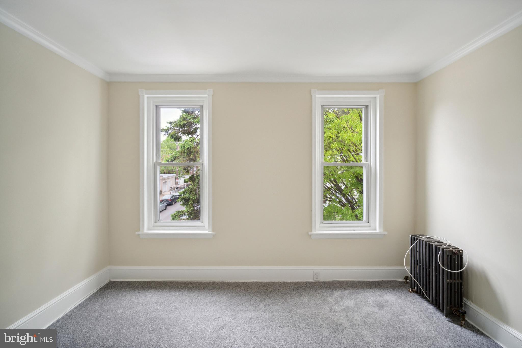 455 Ripka St