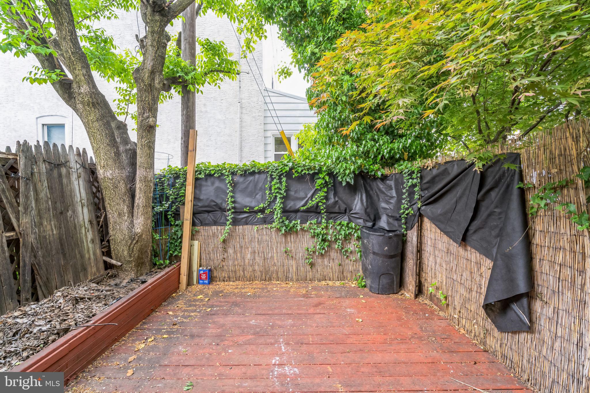 455 Ripka St