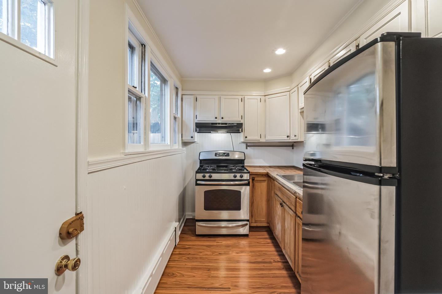 455 Ripka St