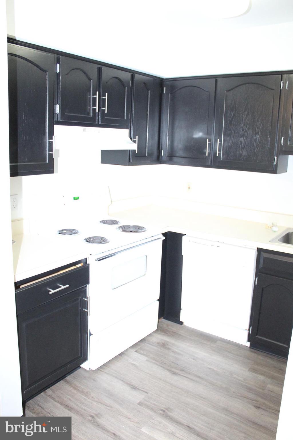 167 Parker Ave ##2