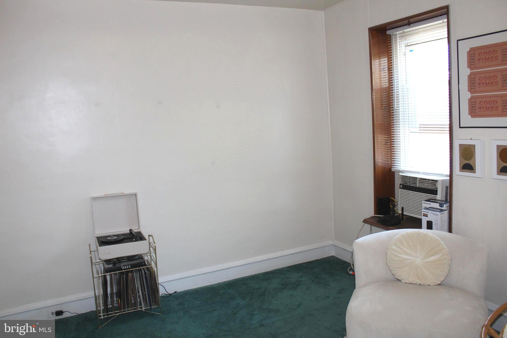 4373 Manayunk Ave