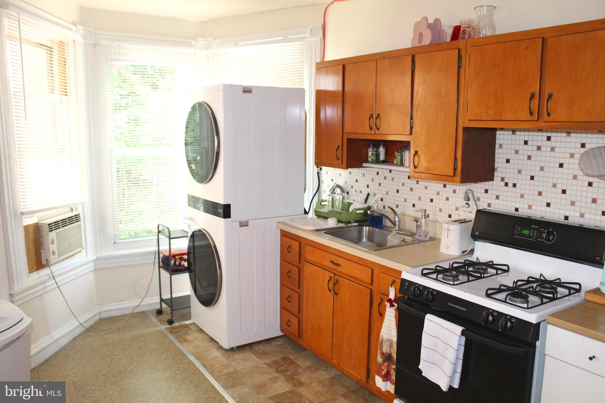 4373 Manayunk Ave