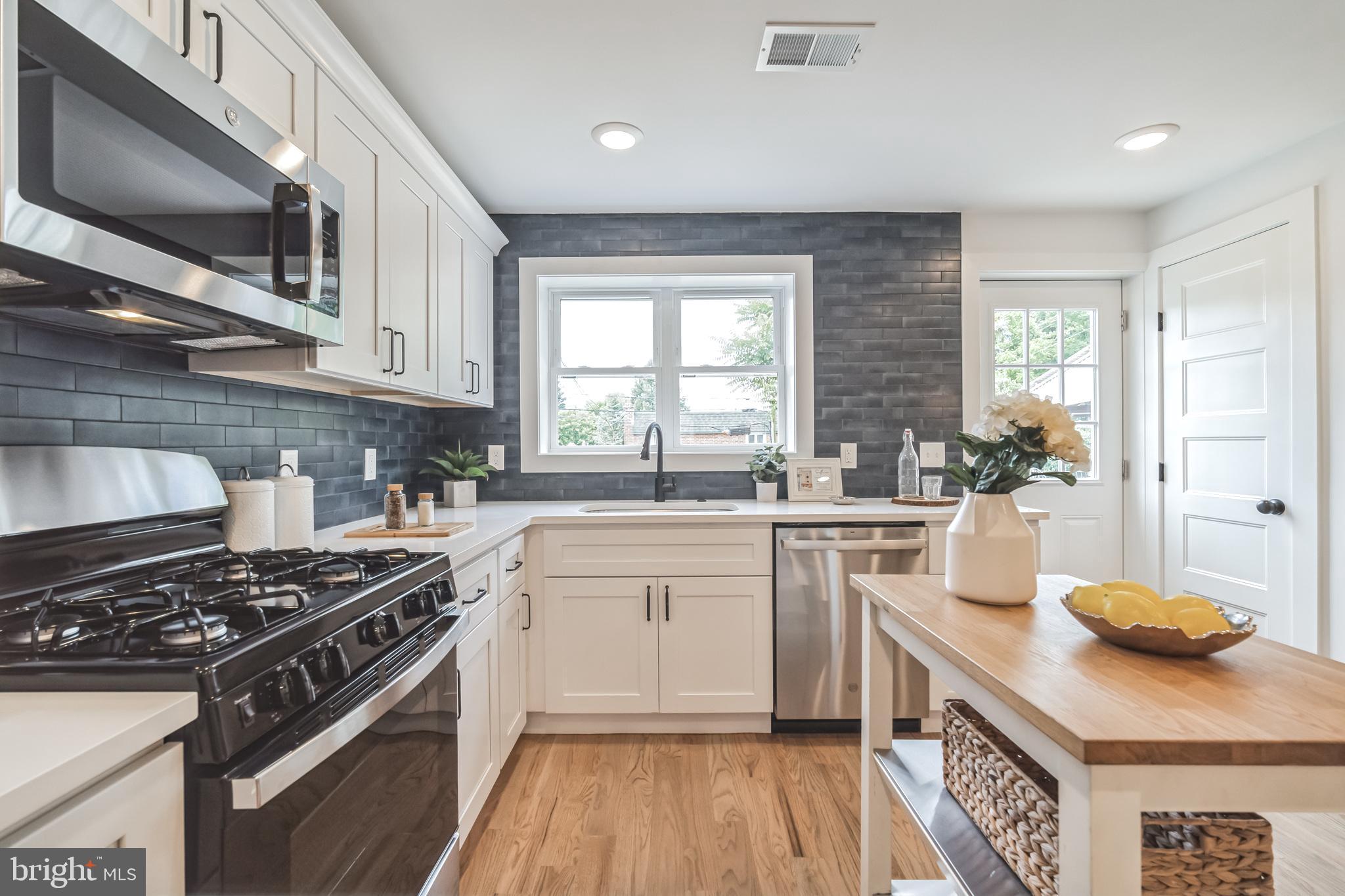 4580 Manayunk Ave