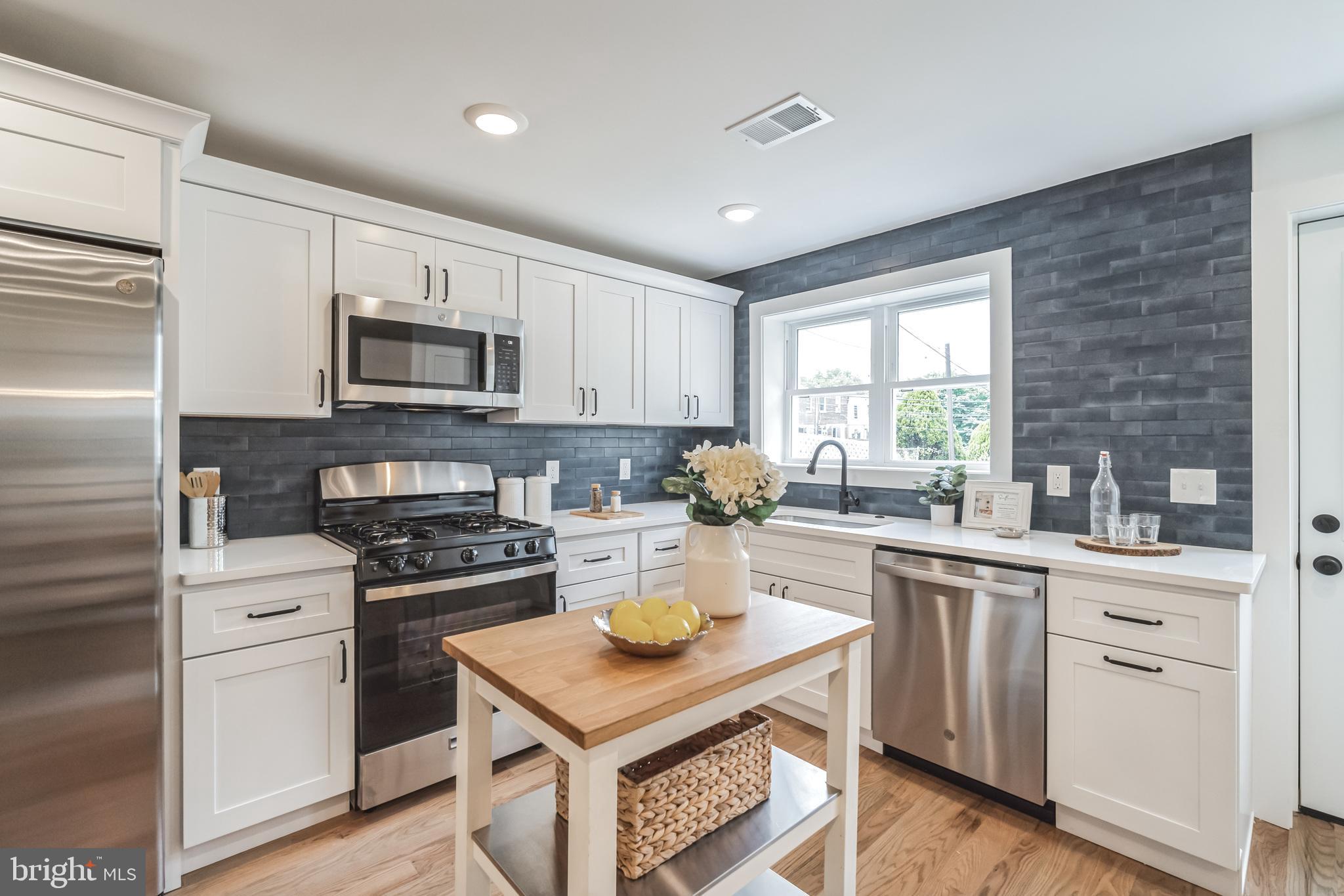 4580 Manayunk Ave