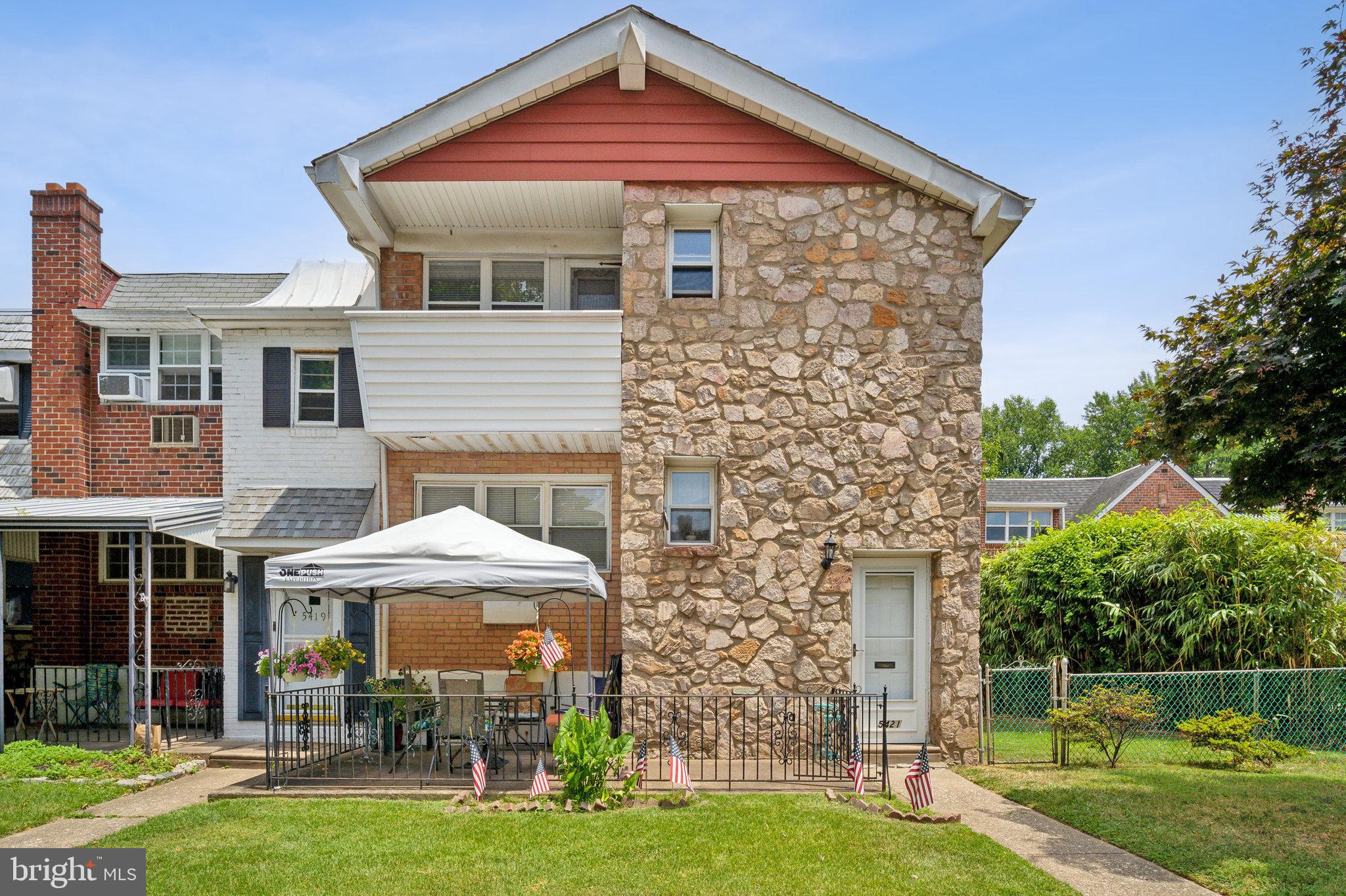 5421 HOUGHTON PL #2