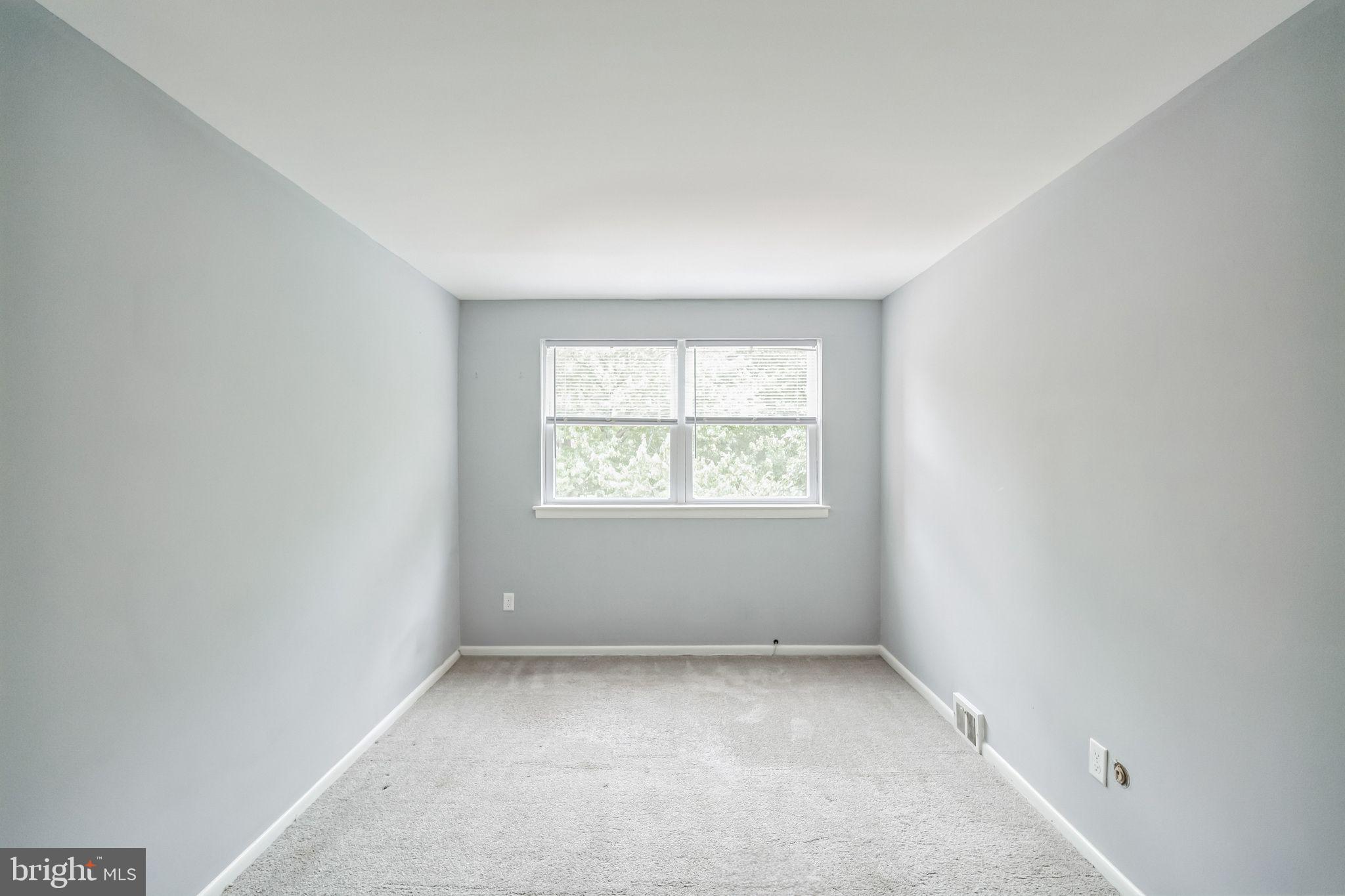 5421 HOUGHTON PL #2