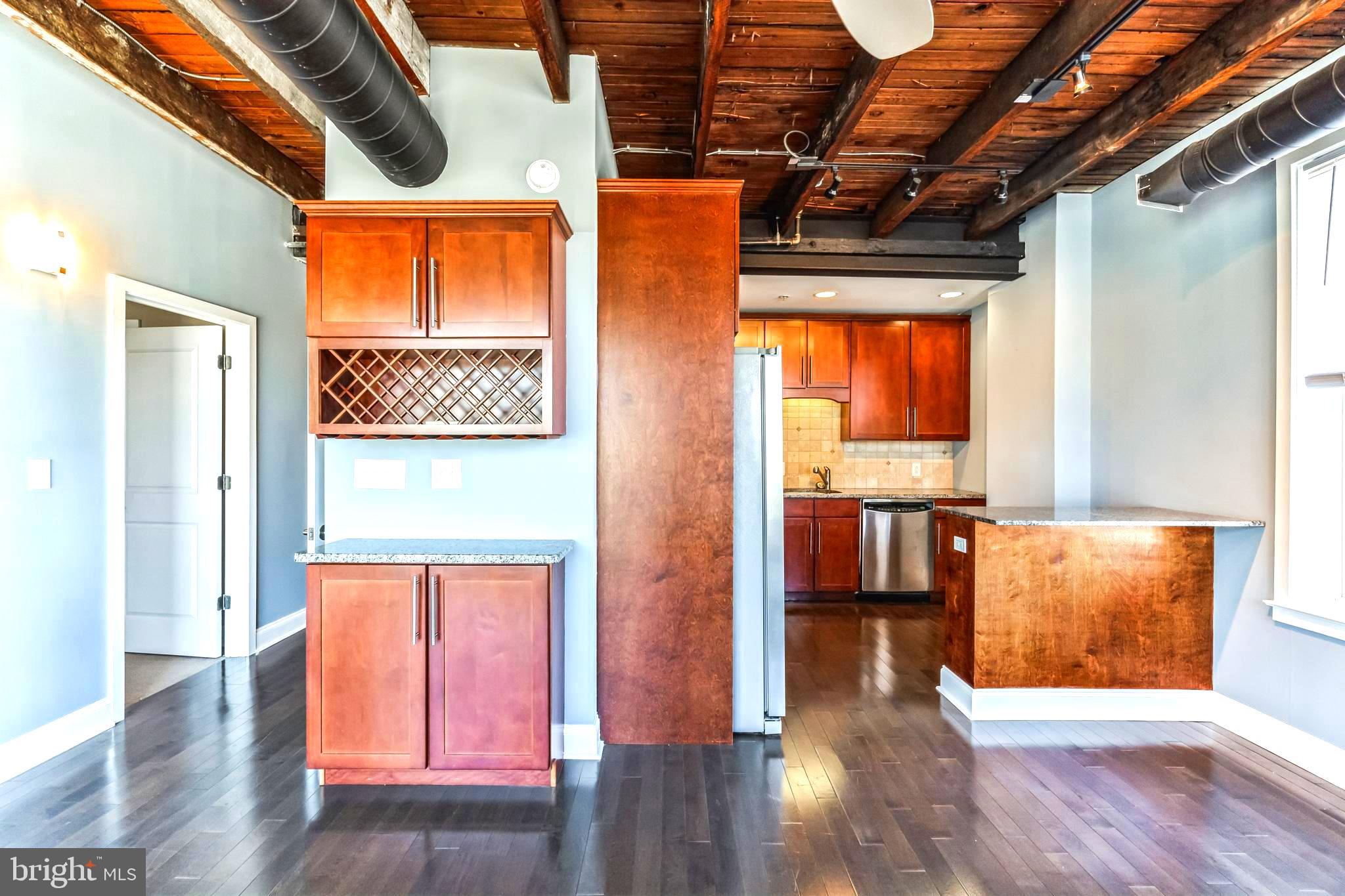 207 RECTOR ST #3F