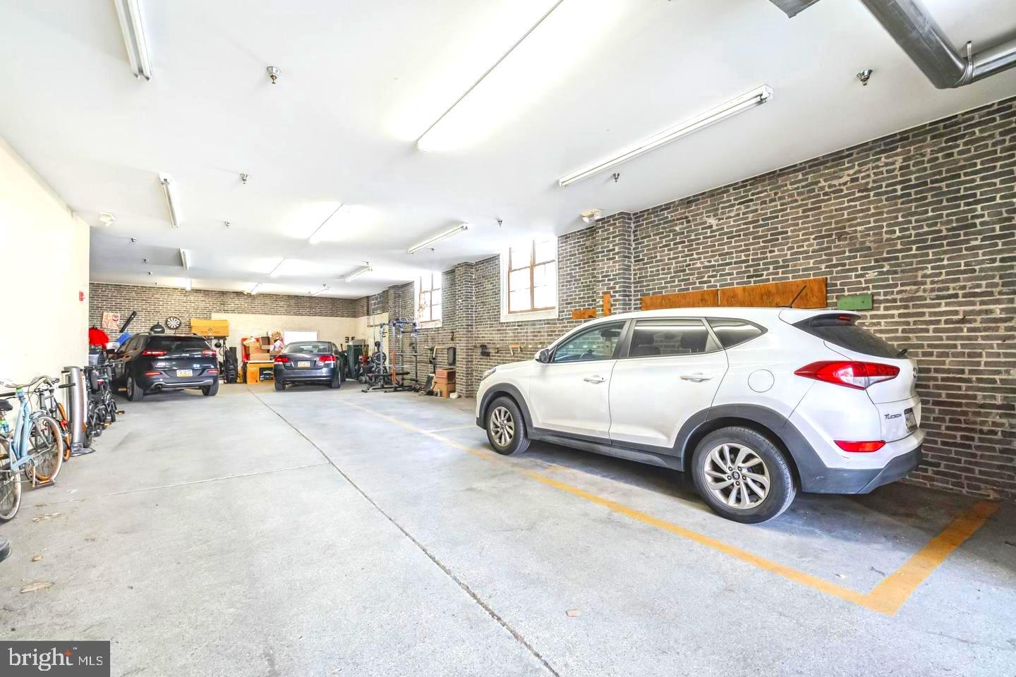 207 RECTOR ST #3F