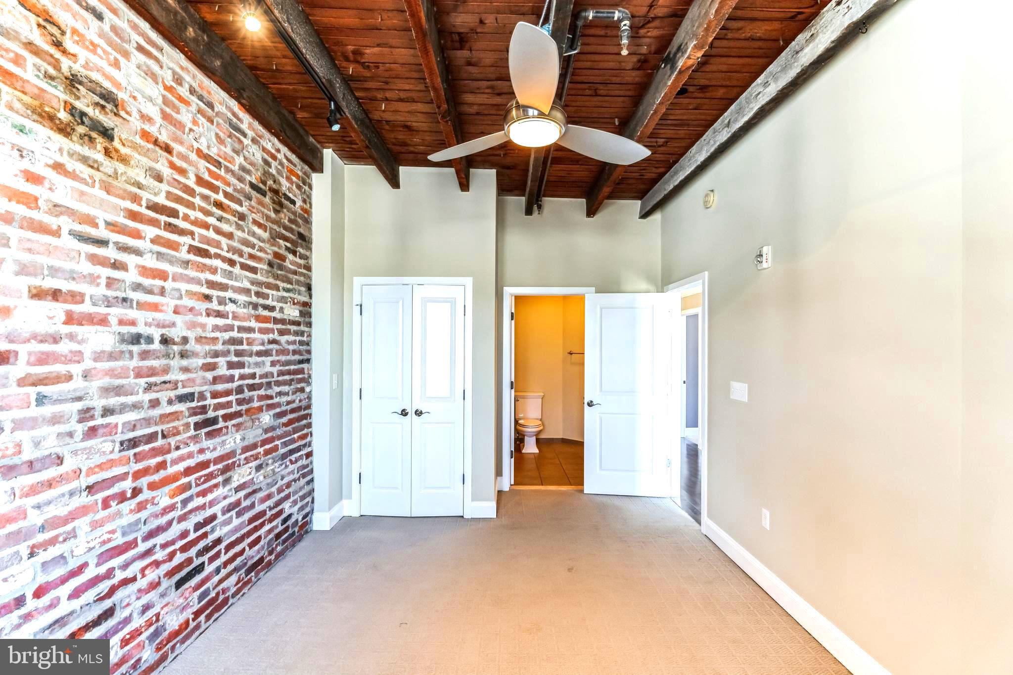 207 RECTOR ST #3F