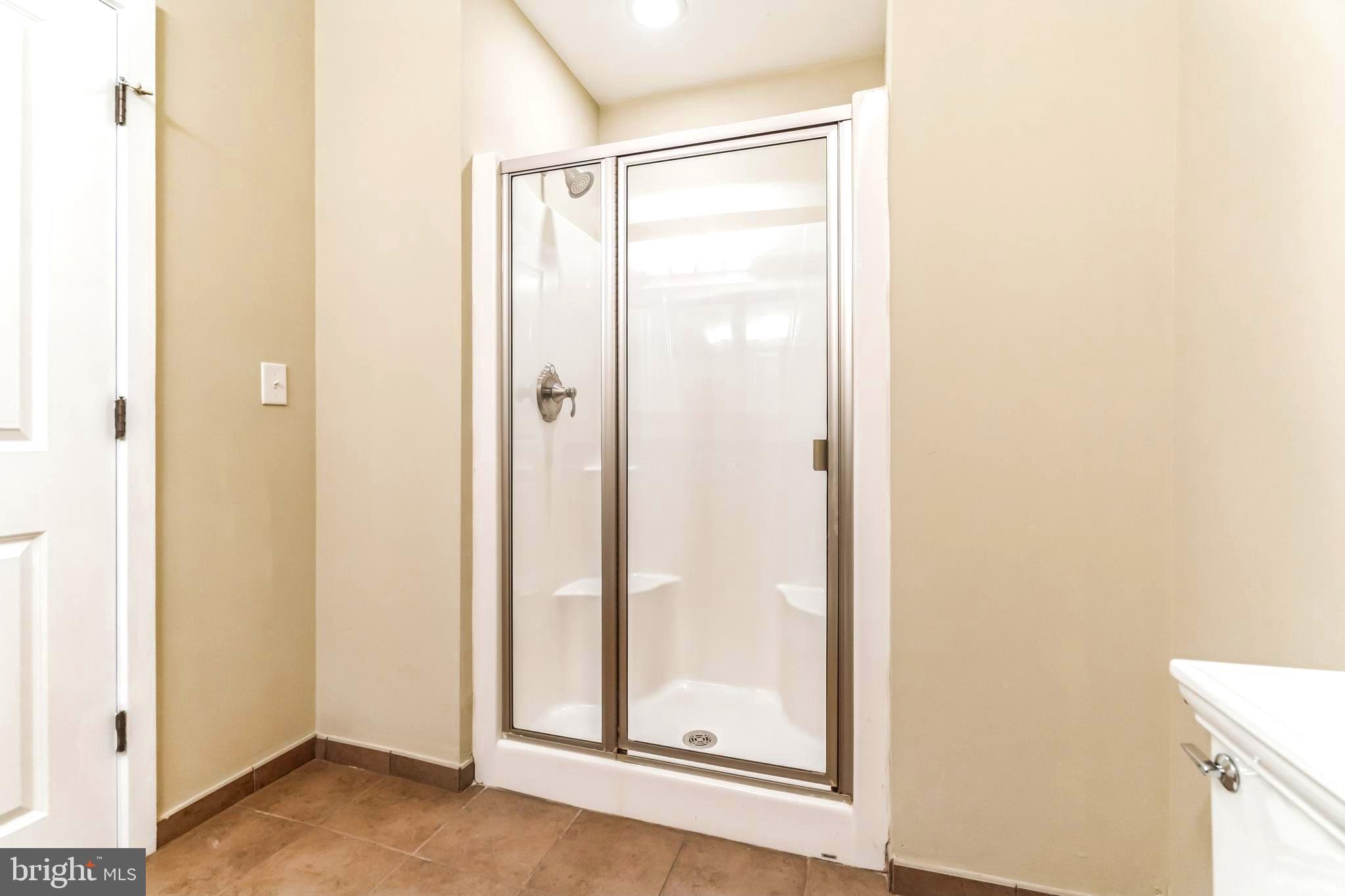 207 RECTOR ST #3F